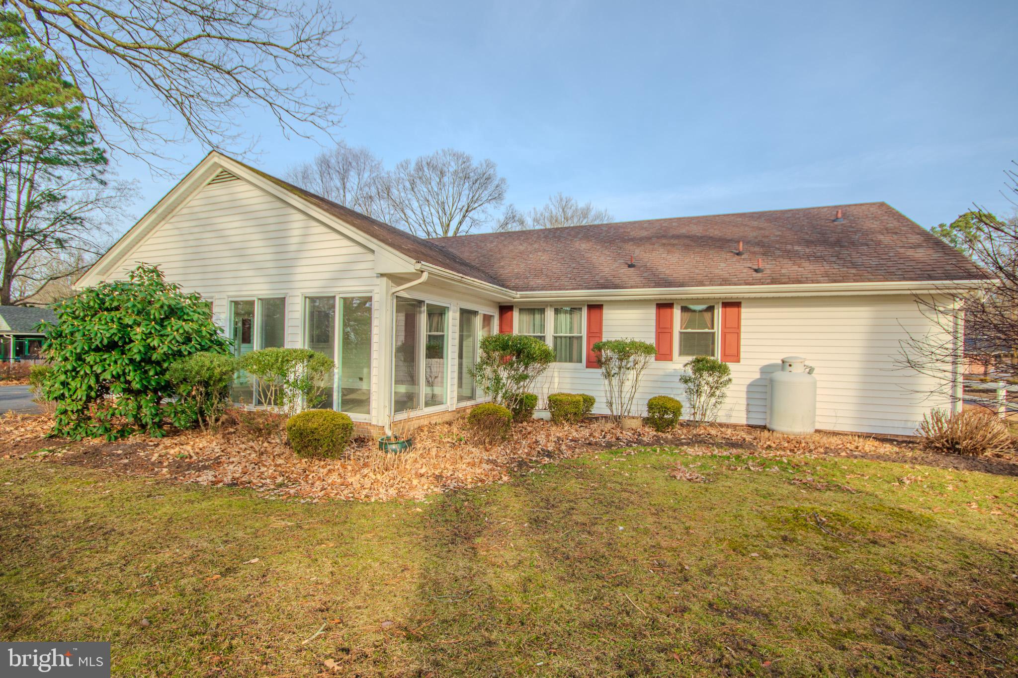 CHESTNUT HILLS - Residential