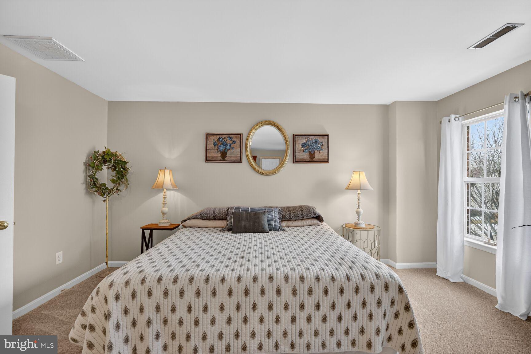 WOODSYDE ESTATES - Residential