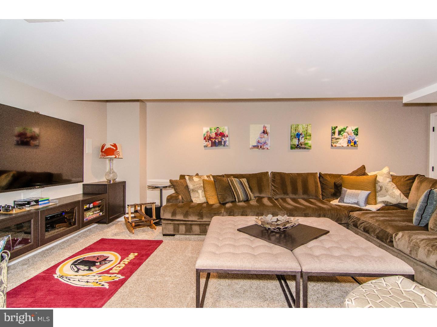 WOODED RIDGE - Residential