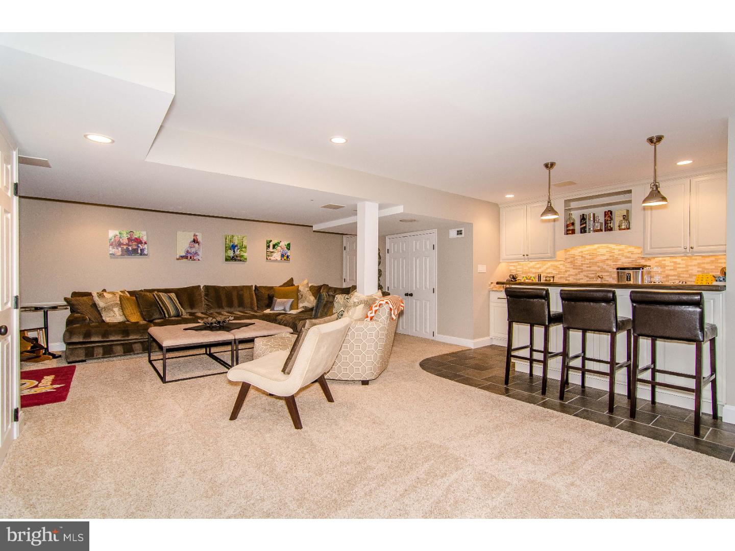 WOODED RIDGE - Residential