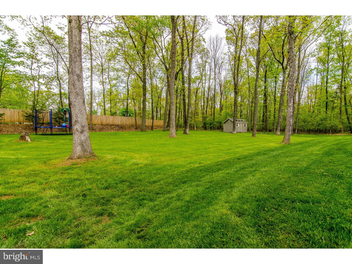 WOODED RIDGE - Residential
