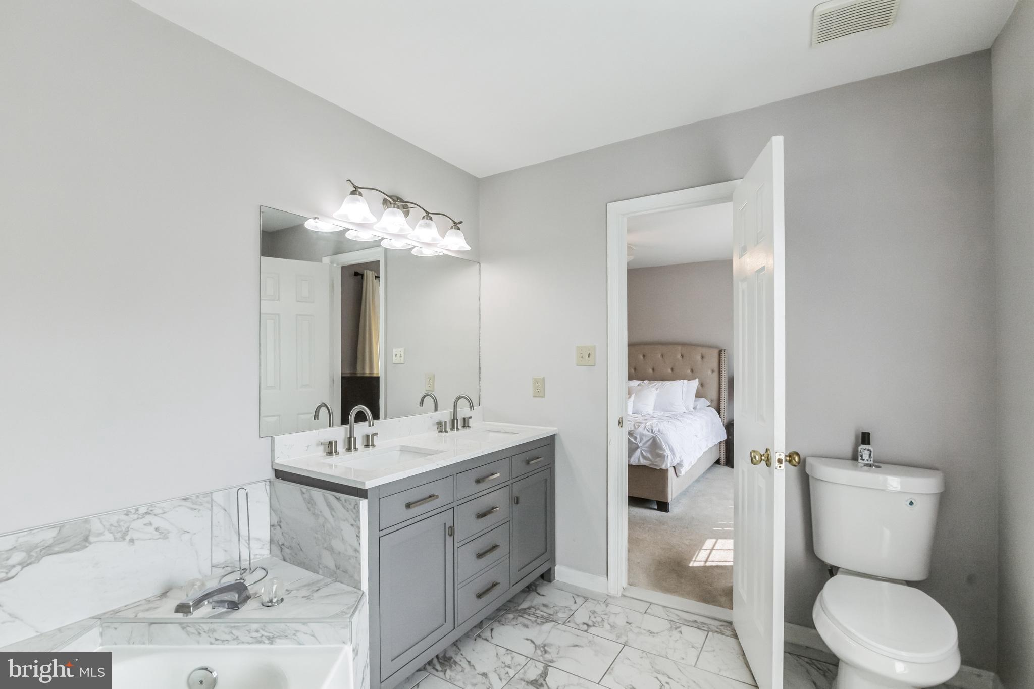 BEAUCLAIRE PLANTATION - Residential