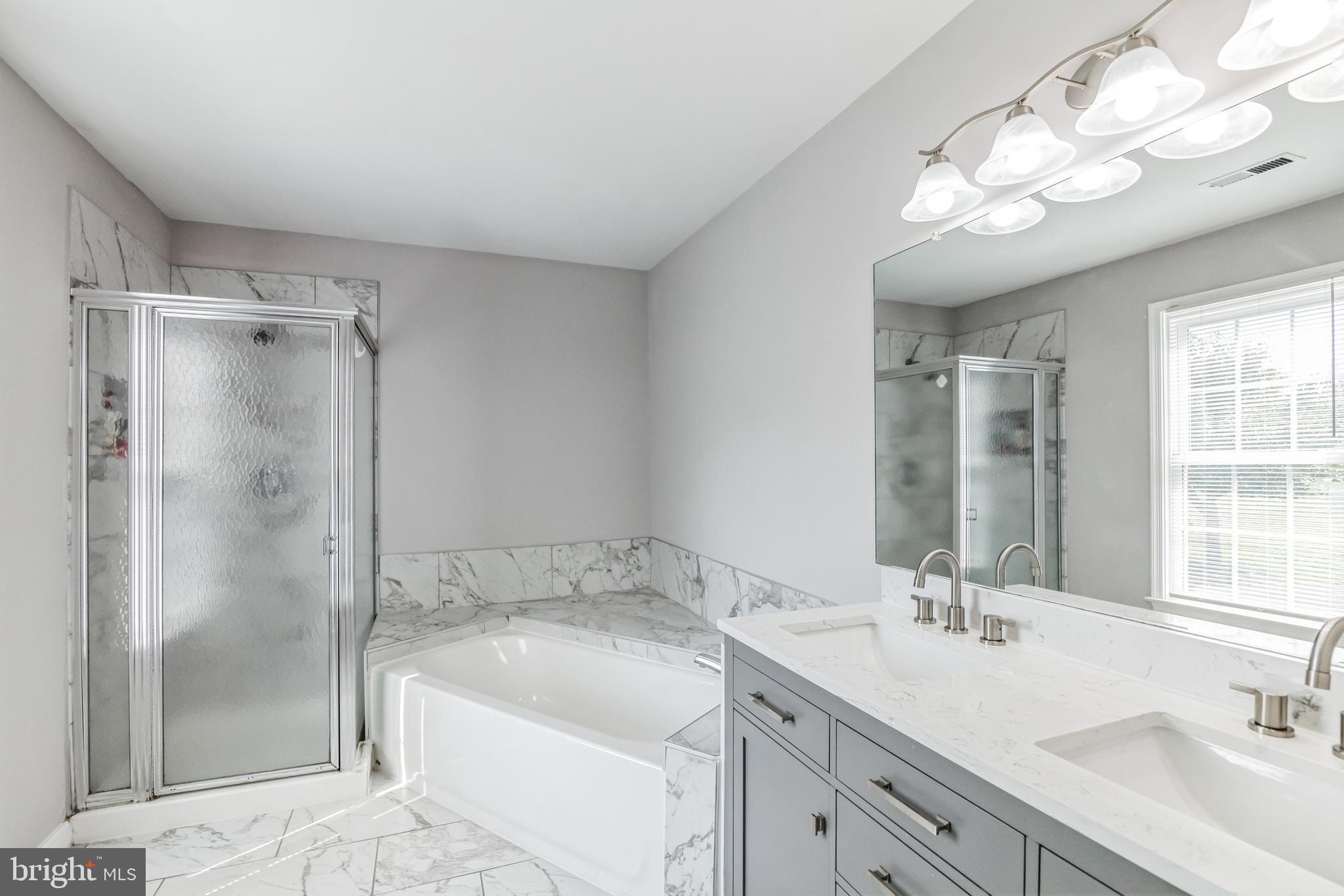 BEAUCLAIRE PLANTATION - Residential