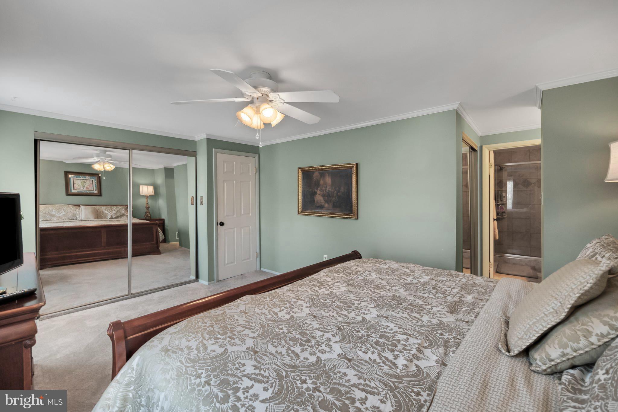 MID COUNTY VIEW - Residential