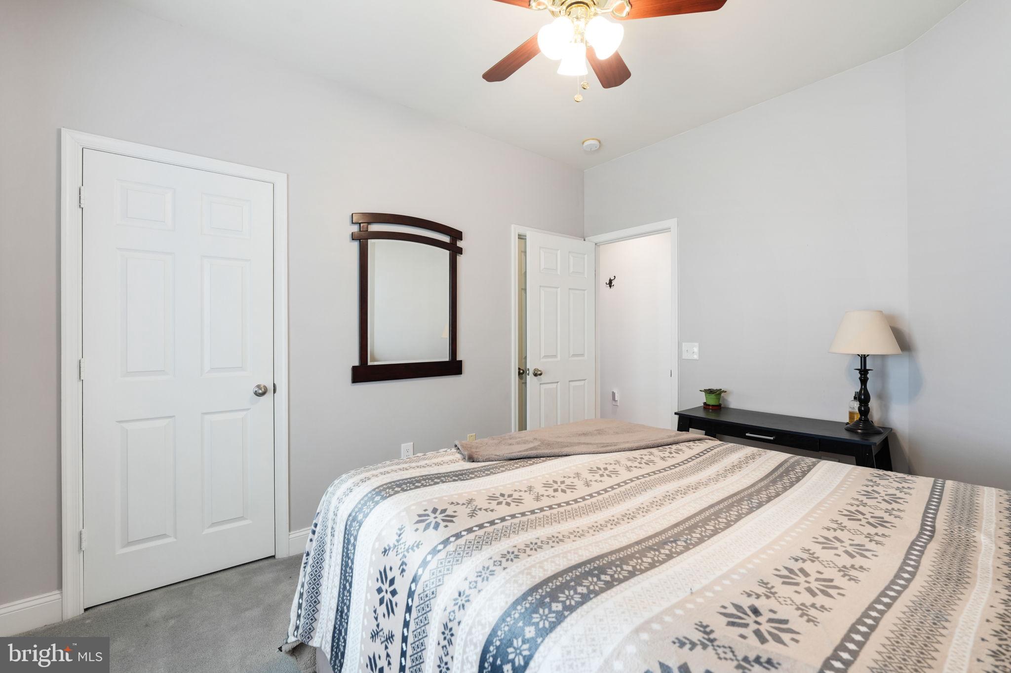 STAFFORD LAKES VILLAGE - Residential