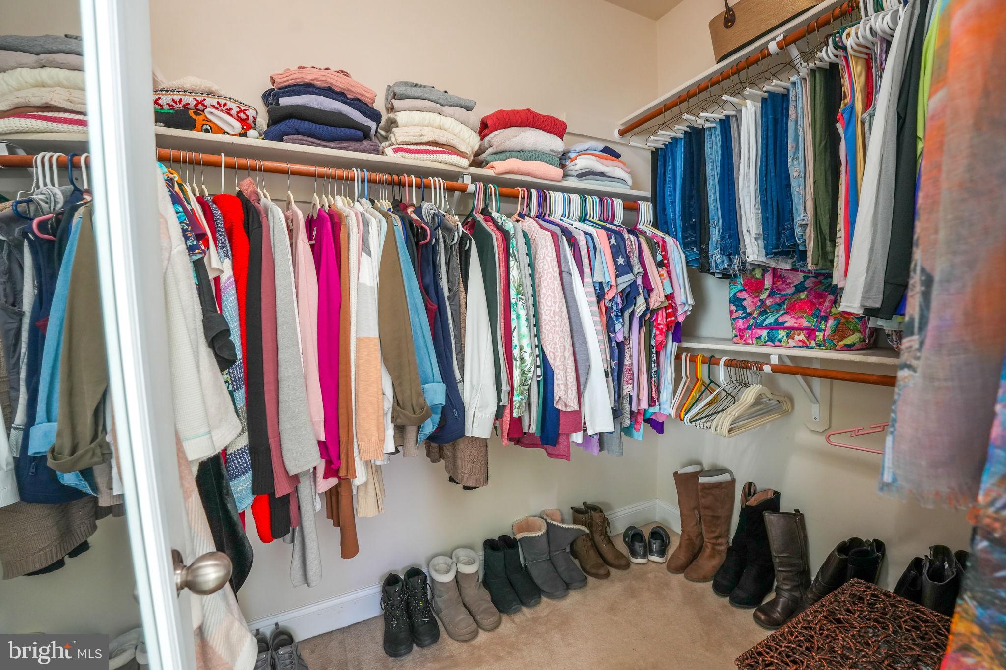 STAFFORD LAKES VILLAGE - Residential