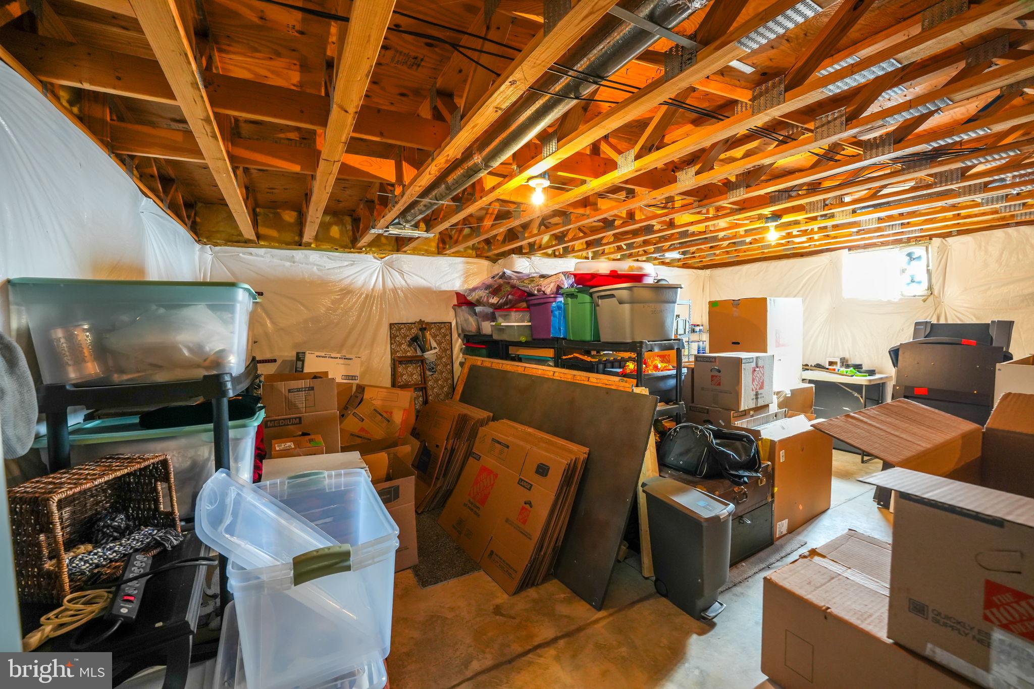 STAFFORD LAKES VILLAGE - Residential