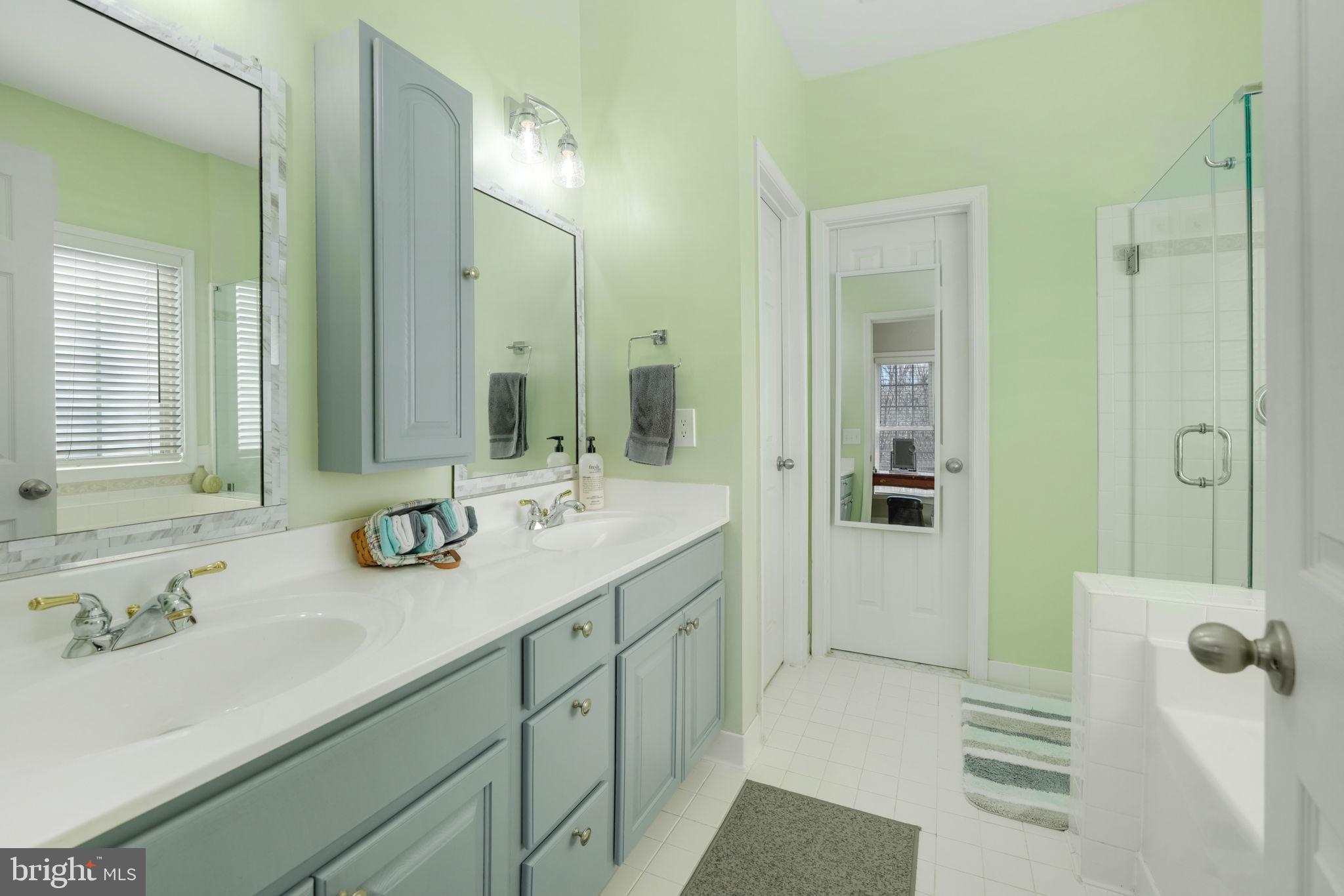 STAFFORD LAKES VILLAGE - Residential