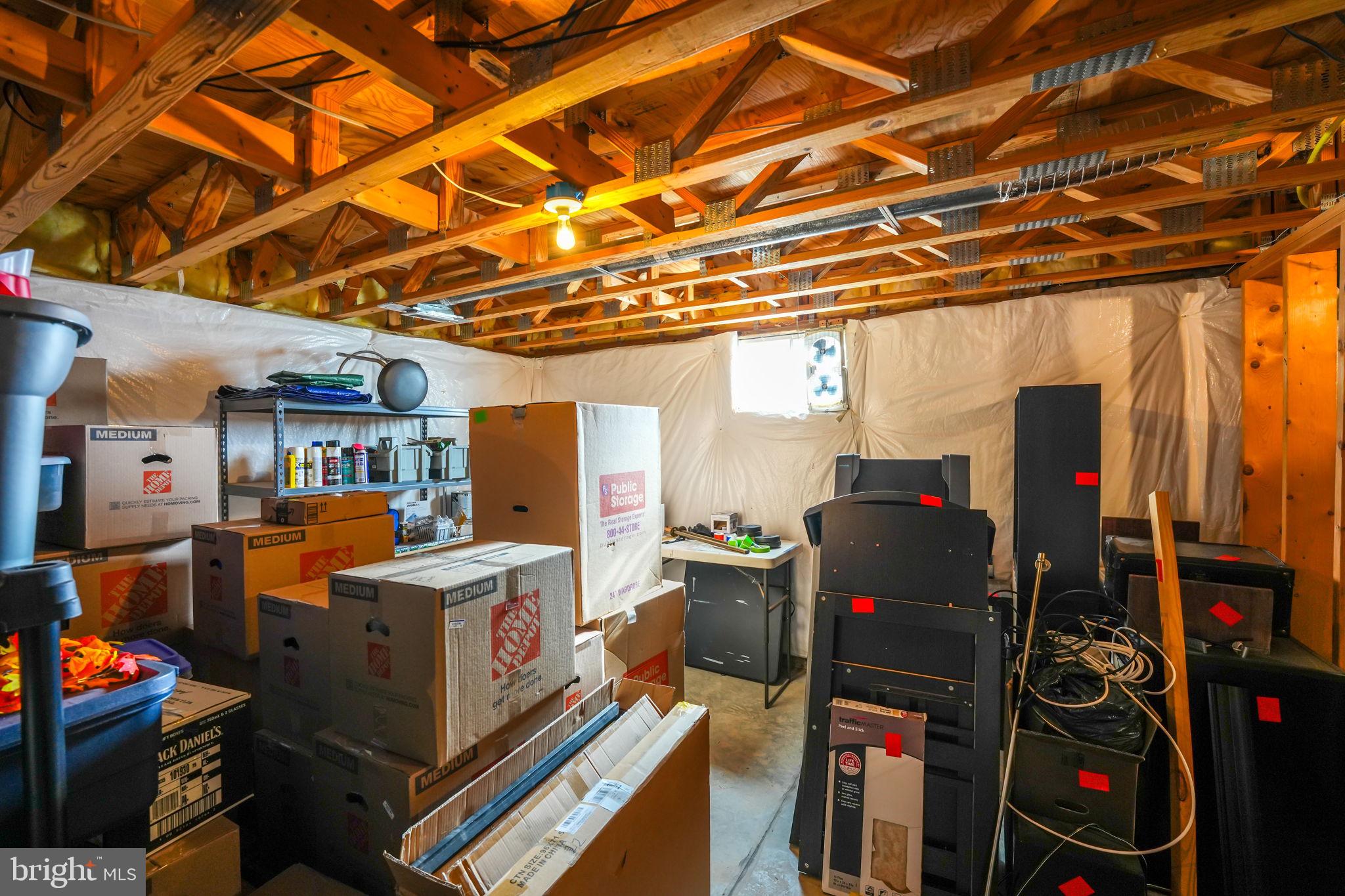 STAFFORD LAKES VILLAGE - Residential