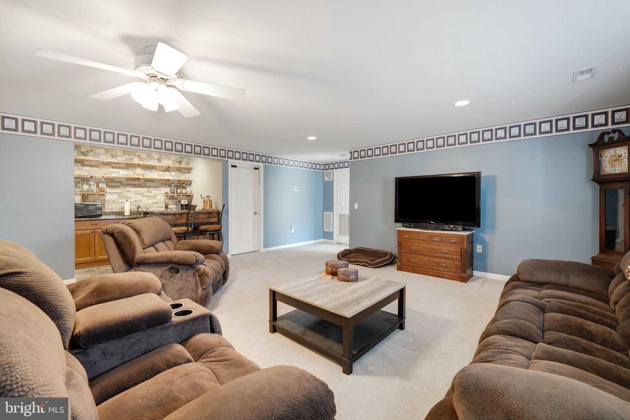 STAFFORD LAKES VILLAGE - Residential