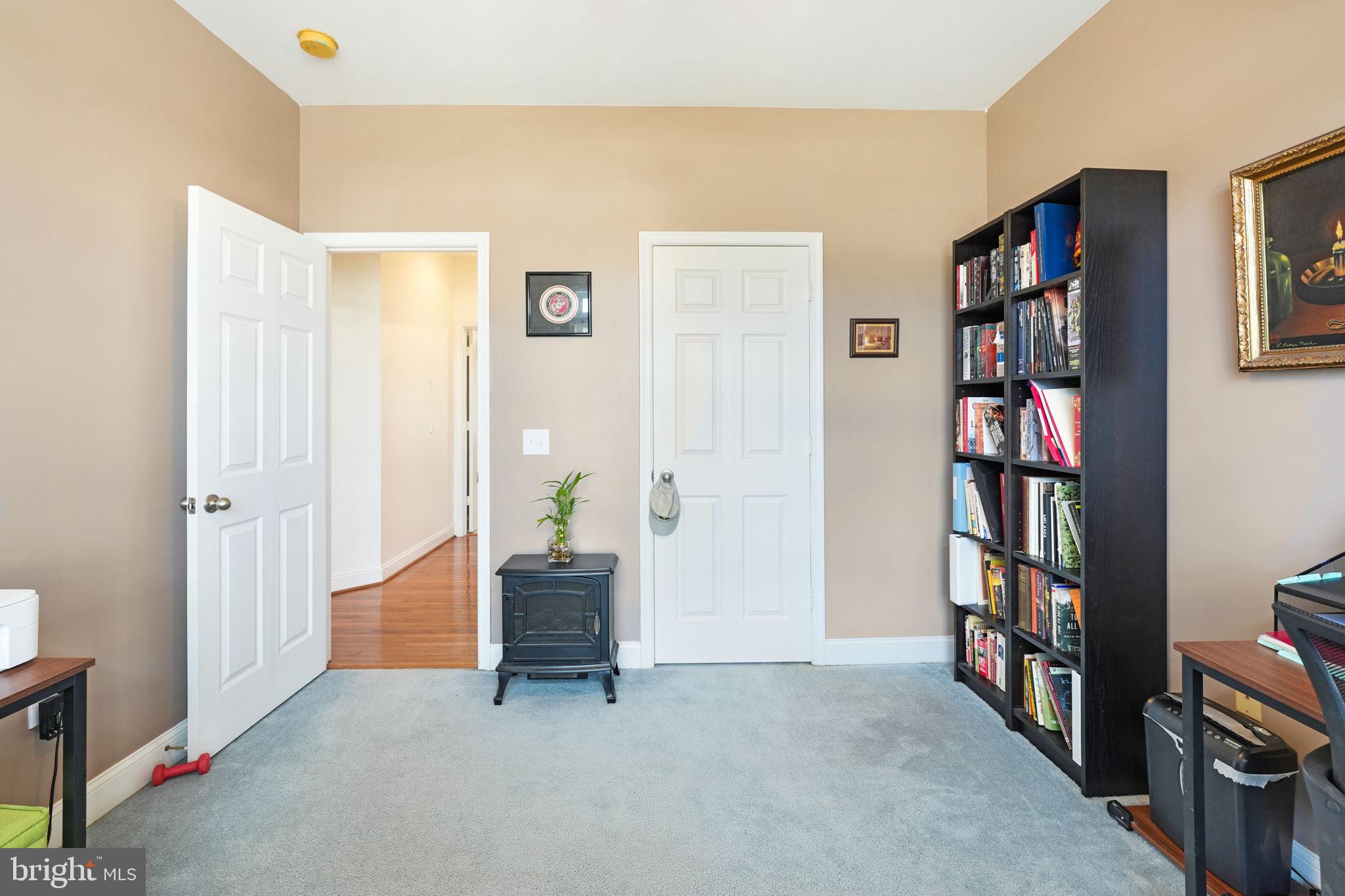 STAFFORD LAKES VILLAGE - Residential