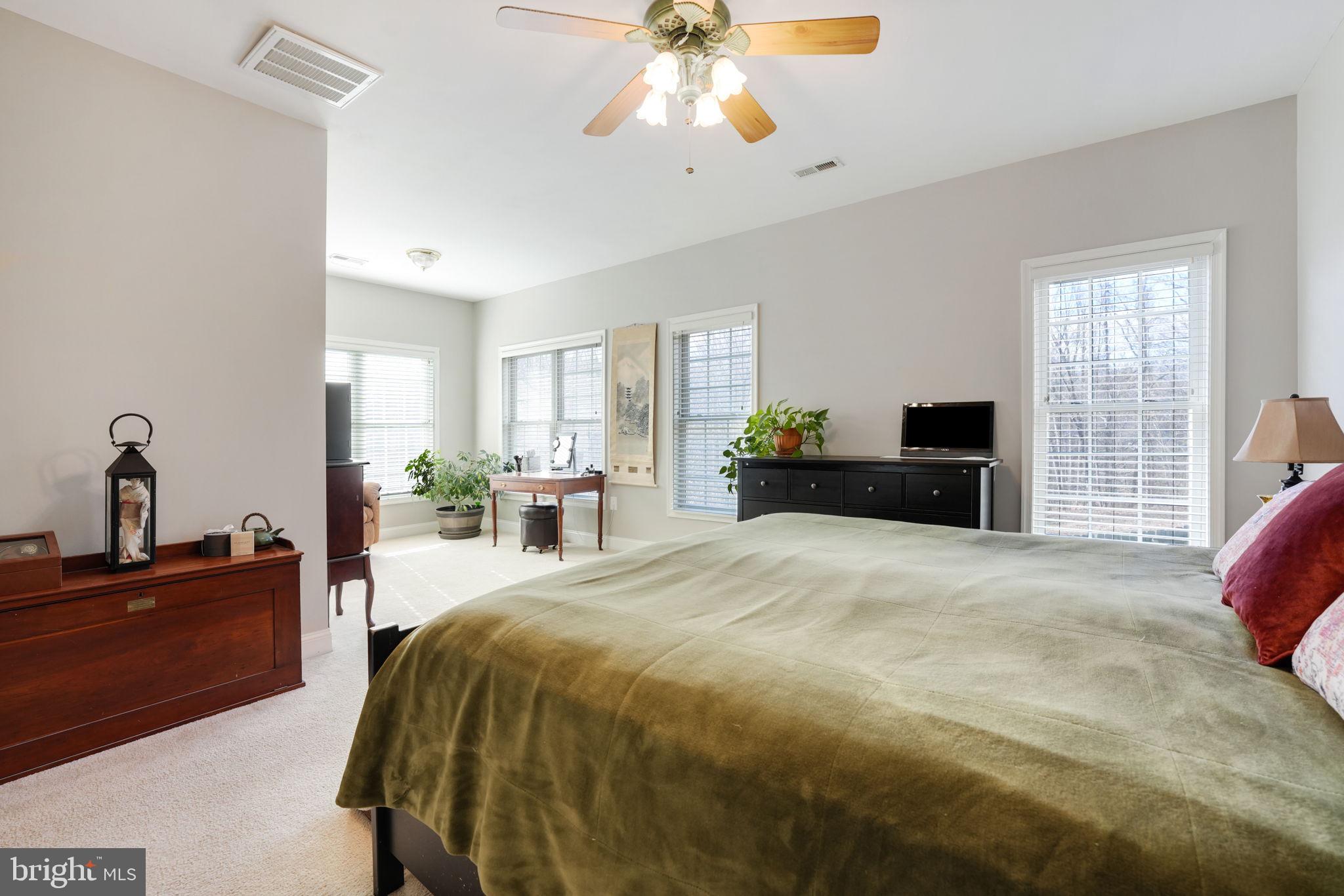 STAFFORD LAKES VILLAGE - Residential