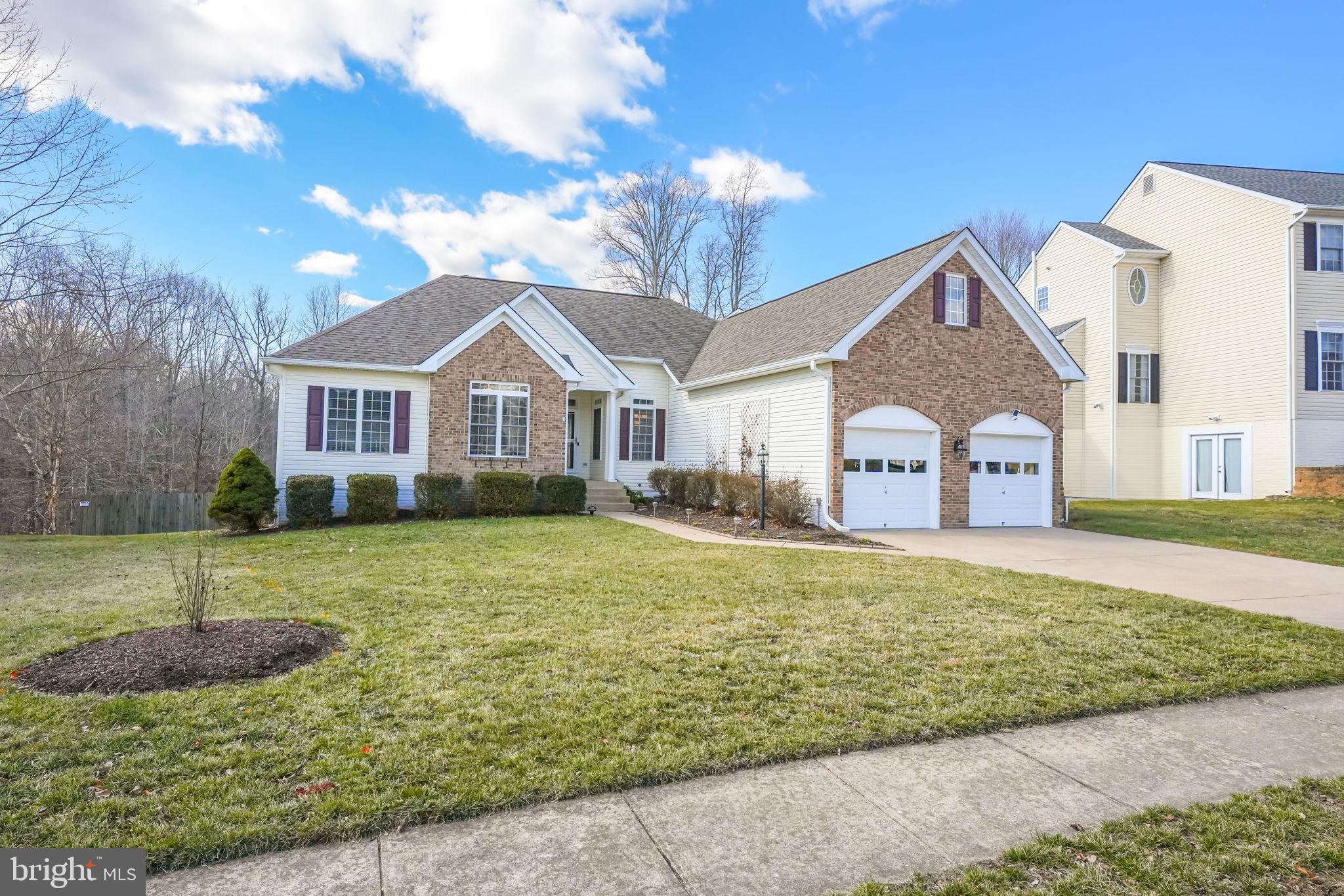 STAFFORD LAKES VILLAGE - Residential