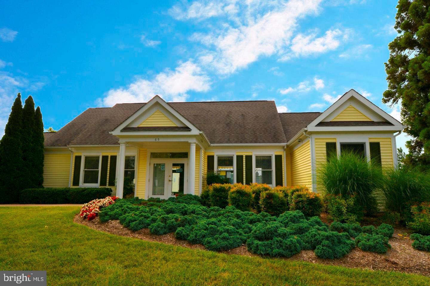 STAFFORD LAKES VILLAGE - Residential