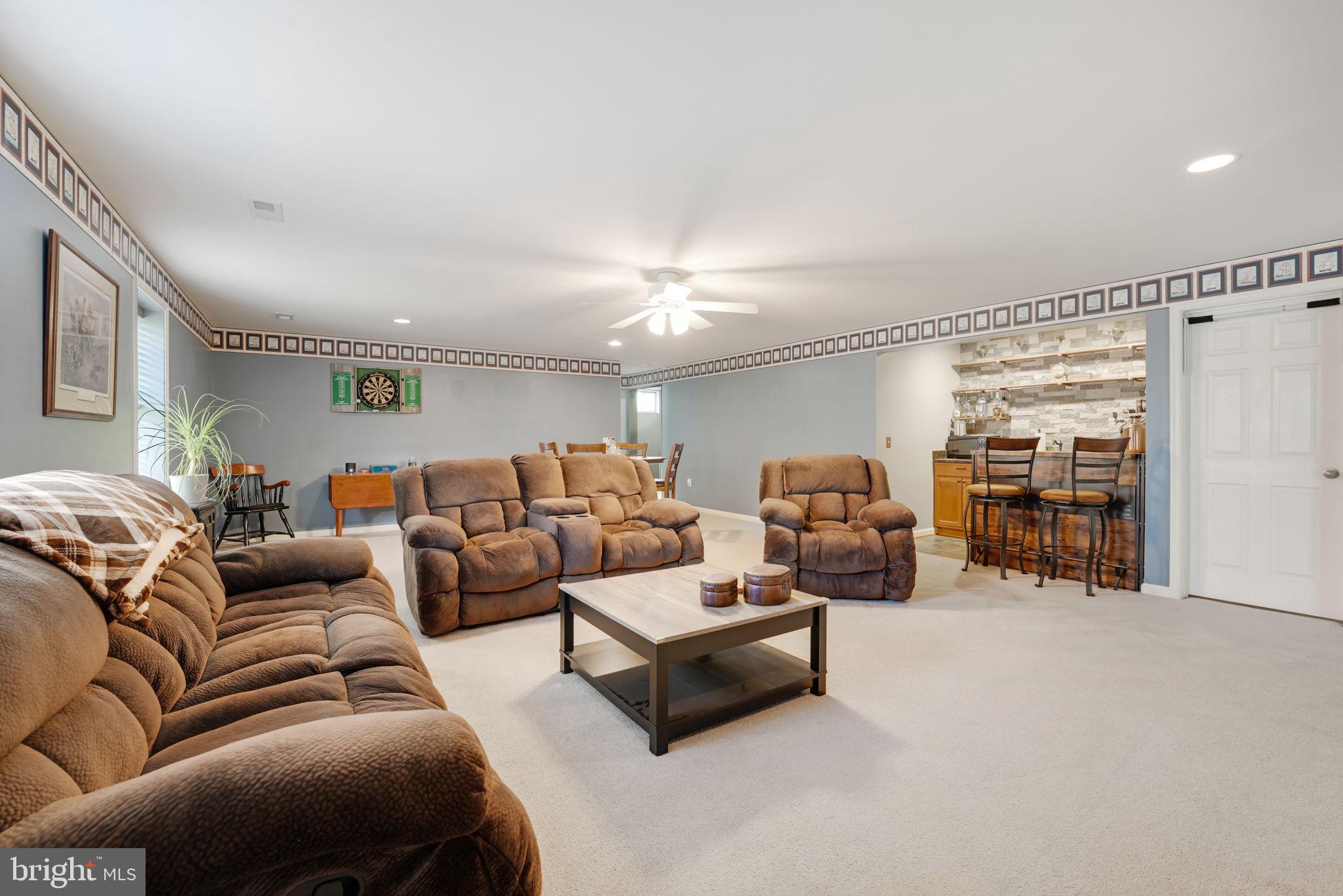 STAFFORD LAKES VILLAGE - Residential