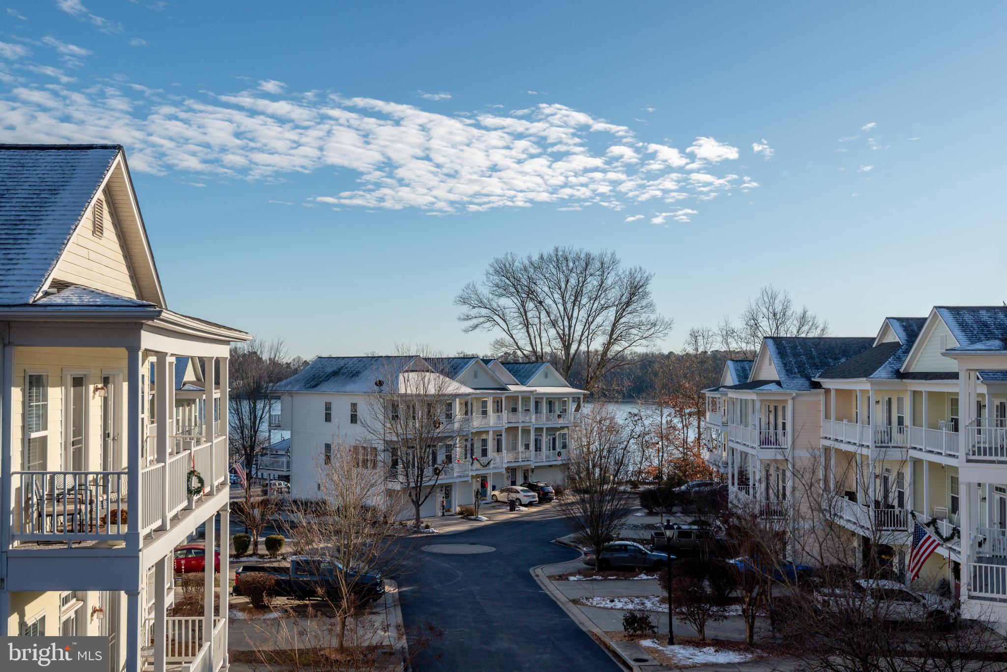 LEONARDTOWN LANDING - Residential