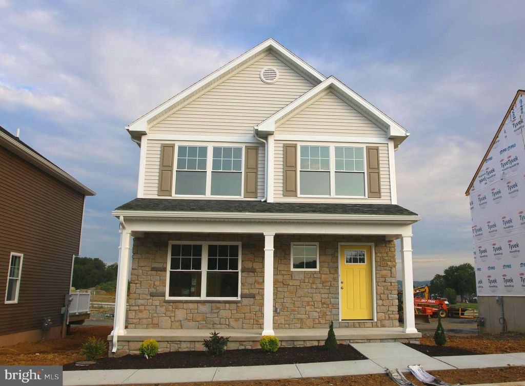 Photo of 41 COASTAL AVE #21, EPHRATA, PA 17522 (MLS # PALA2039630)