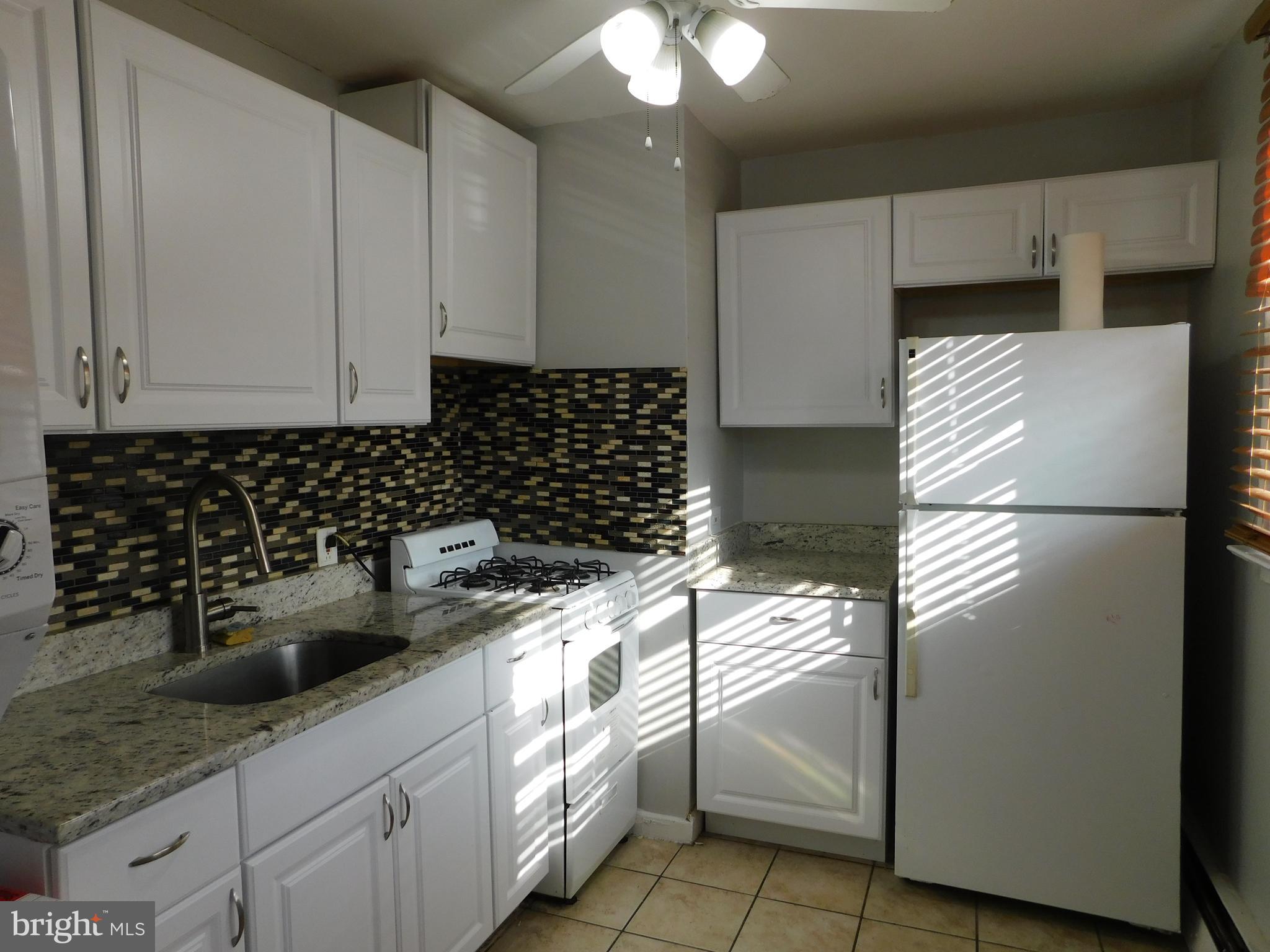 4243 PRINCETON AVENUE 1ST FL