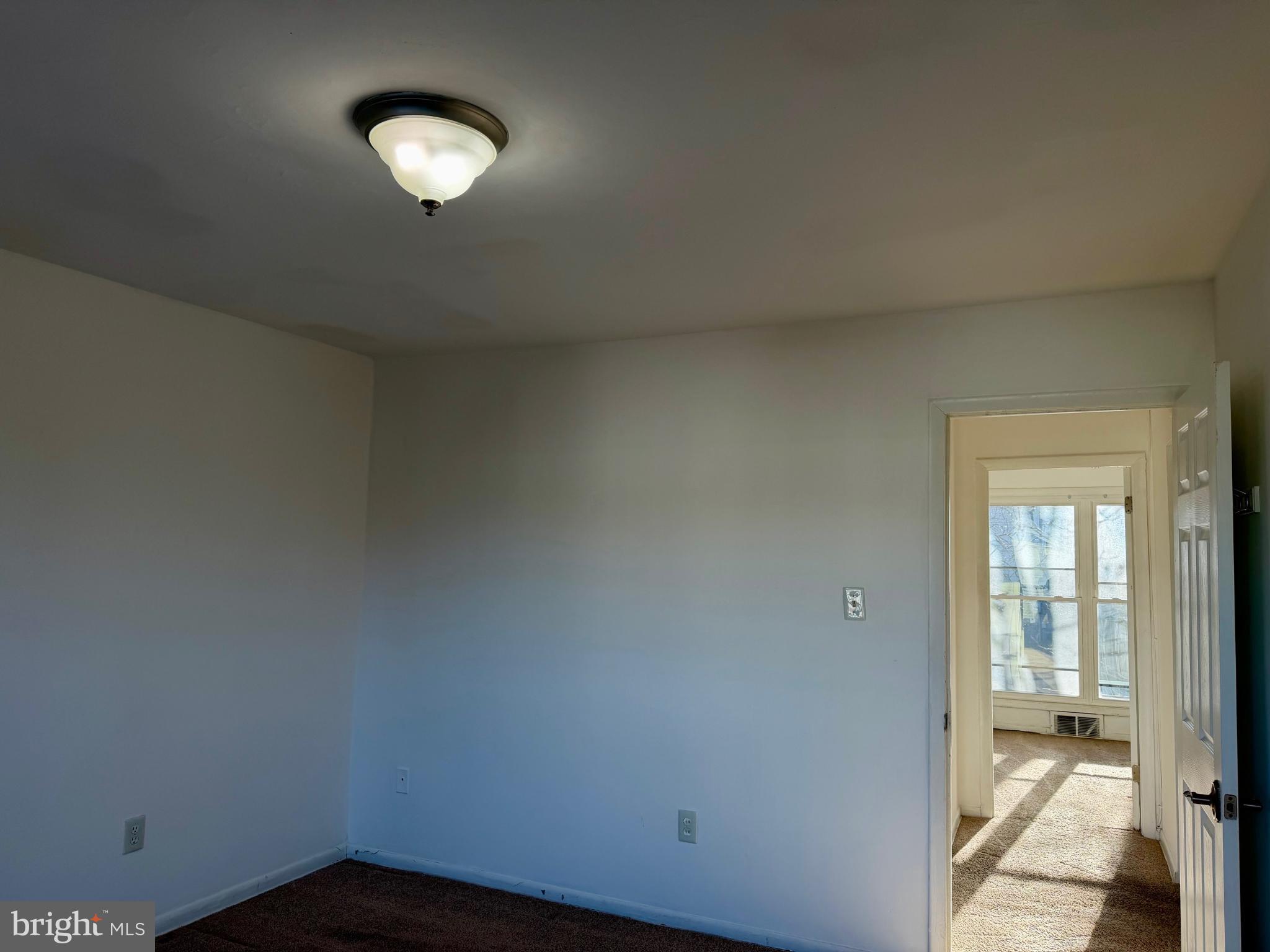 REFLECTION LAKE - Residential