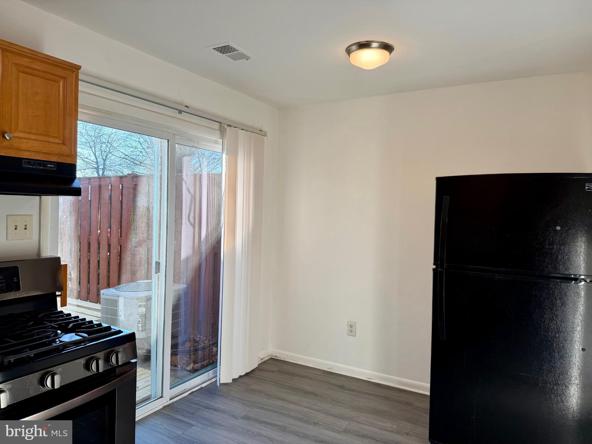 REFLECTION LAKE - Residential