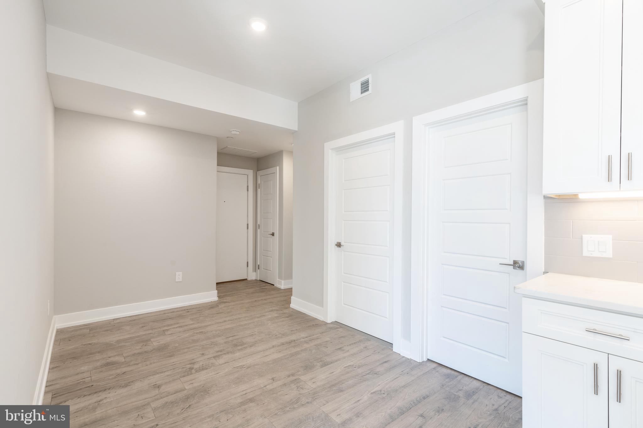 TEMPLE UNIVERSITY - Residential Lease