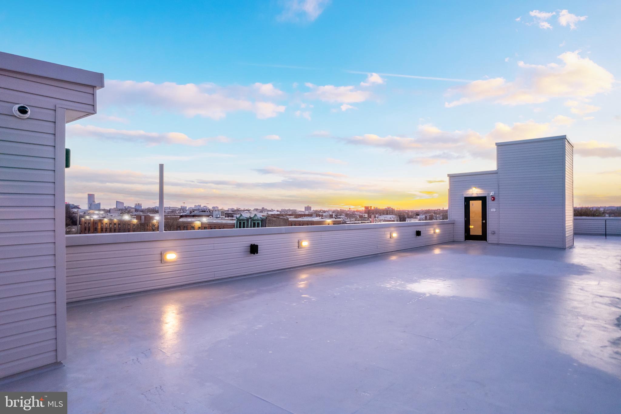 TEMPLE UNIVERSITY - Residential Lease
