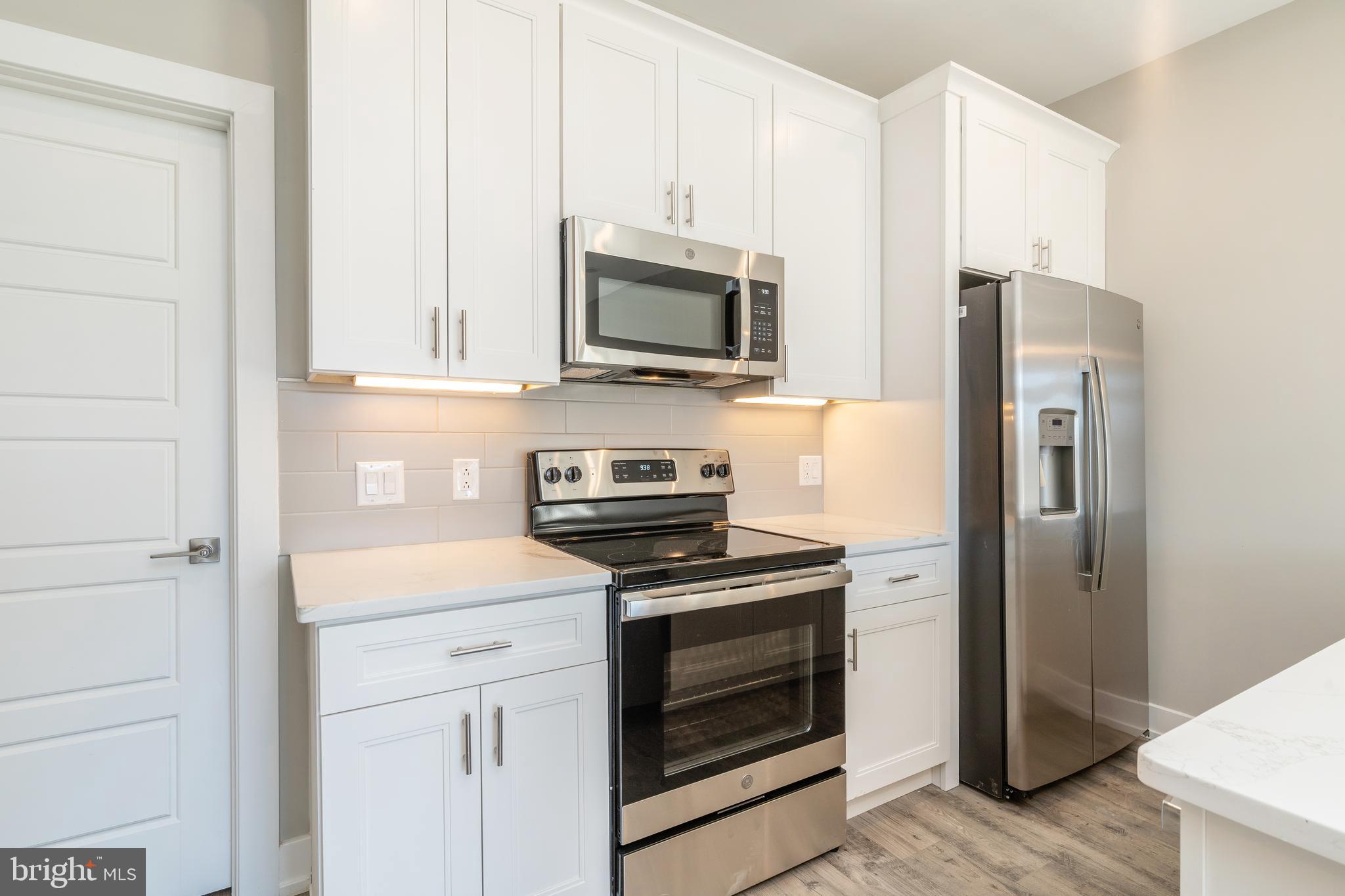 TEMPLE UNIVERSITY - Residential Lease
