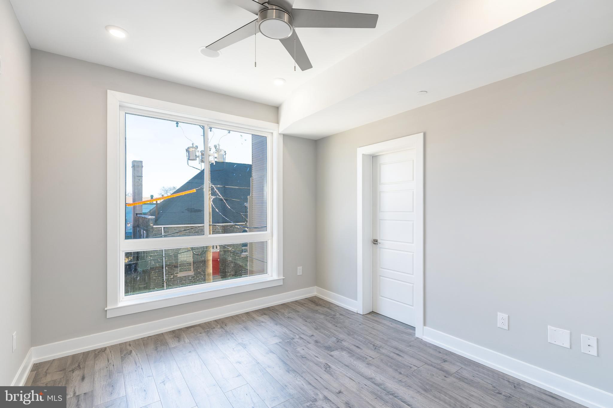 TEMPLE UNIVERSITY - Residential Lease