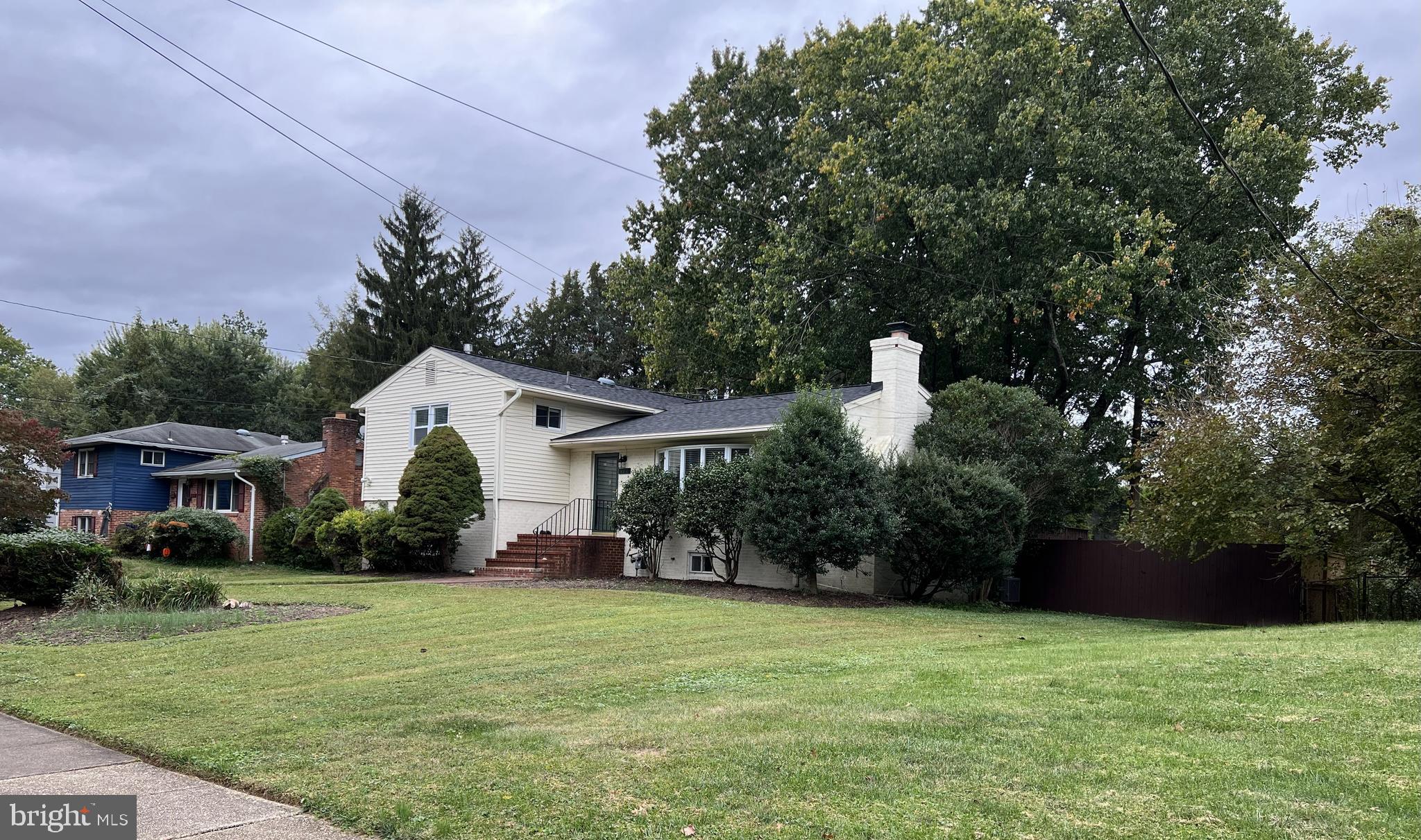 WEST LEWINSVILLE HEIGHTS - Residential Lease