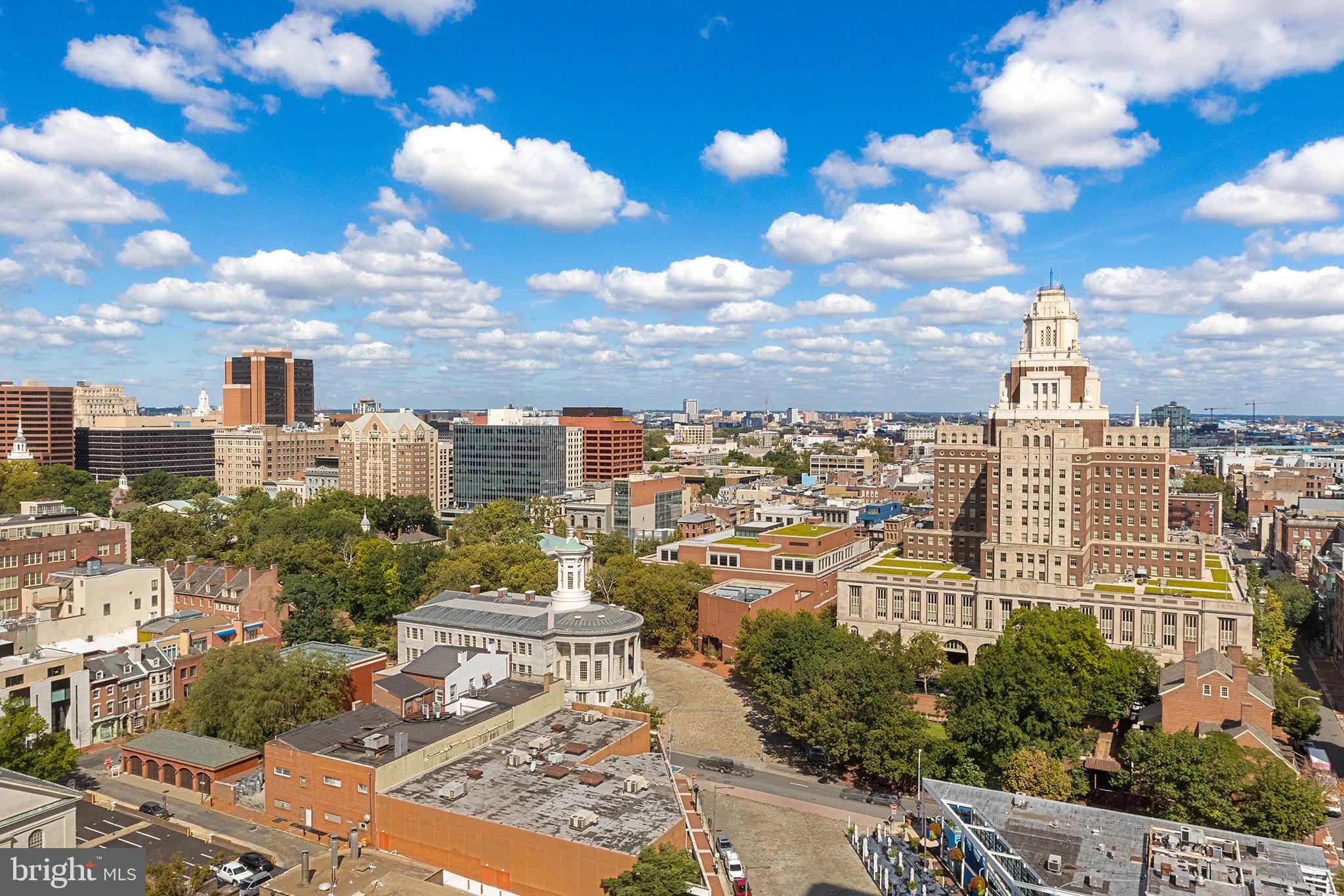 SOCIETY HILL - Residential