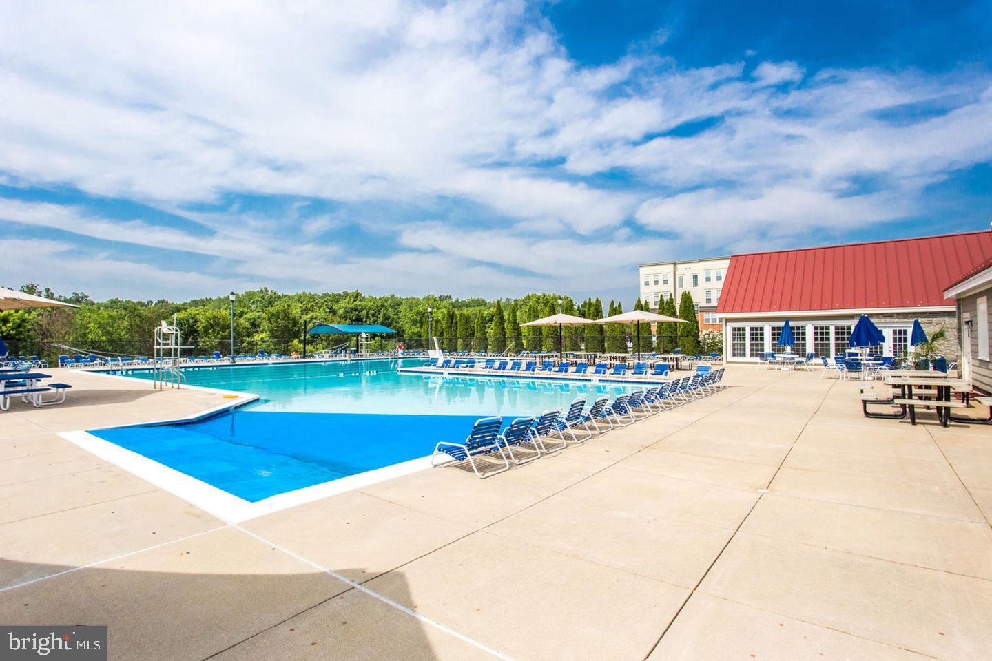 DEARBOUGHT - Residential Lease