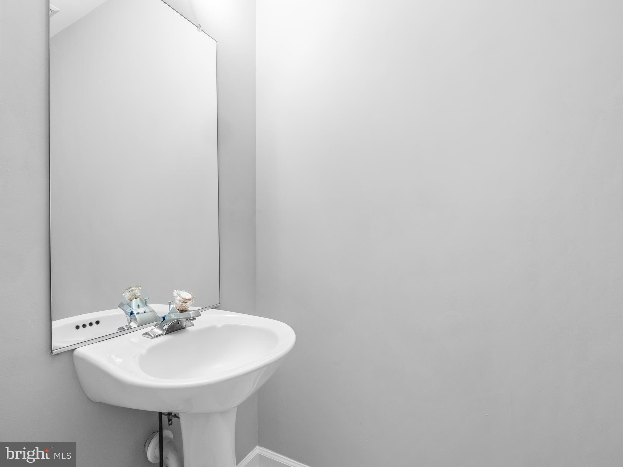 DEARBOUGHT - Residential Lease