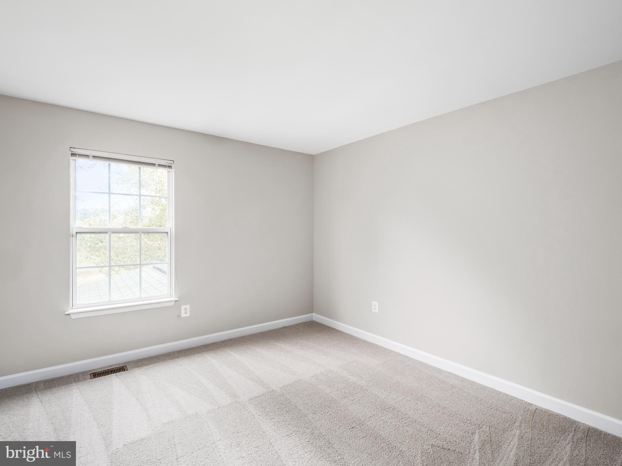 DEARBOUGHT - Residential Lease