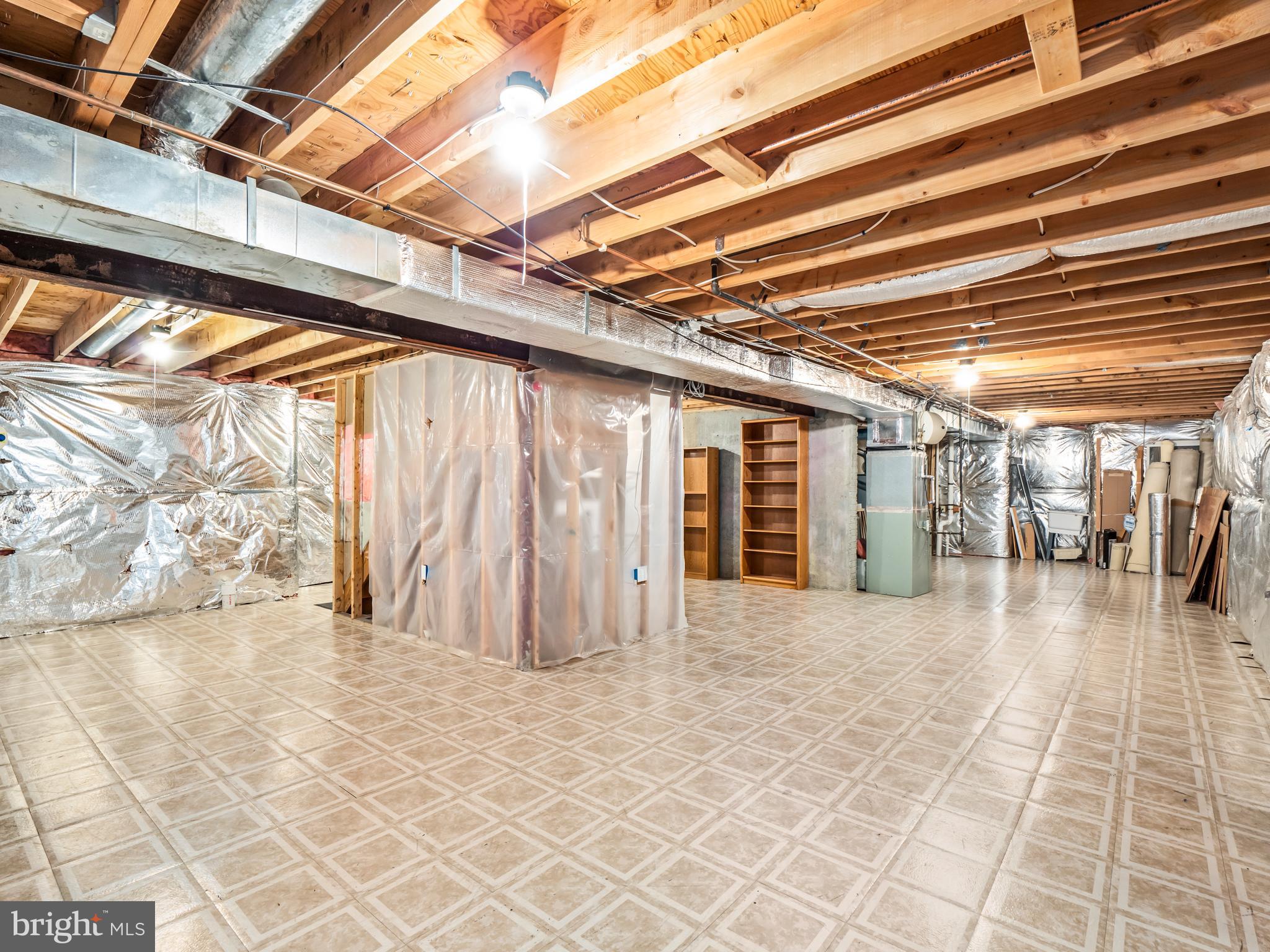 DEARBOUGHT - Residential Lease