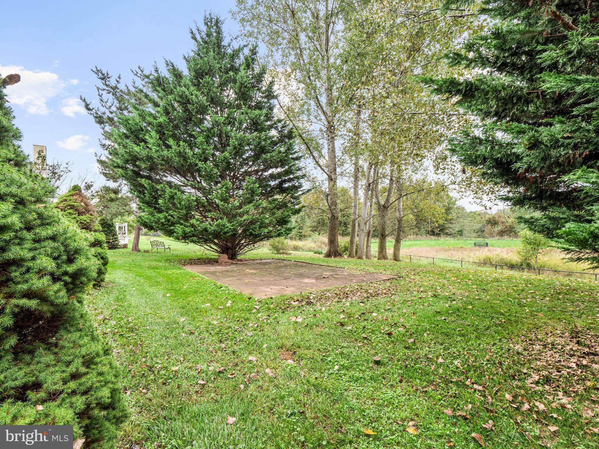 DEARBOUGHT - Residential Lease