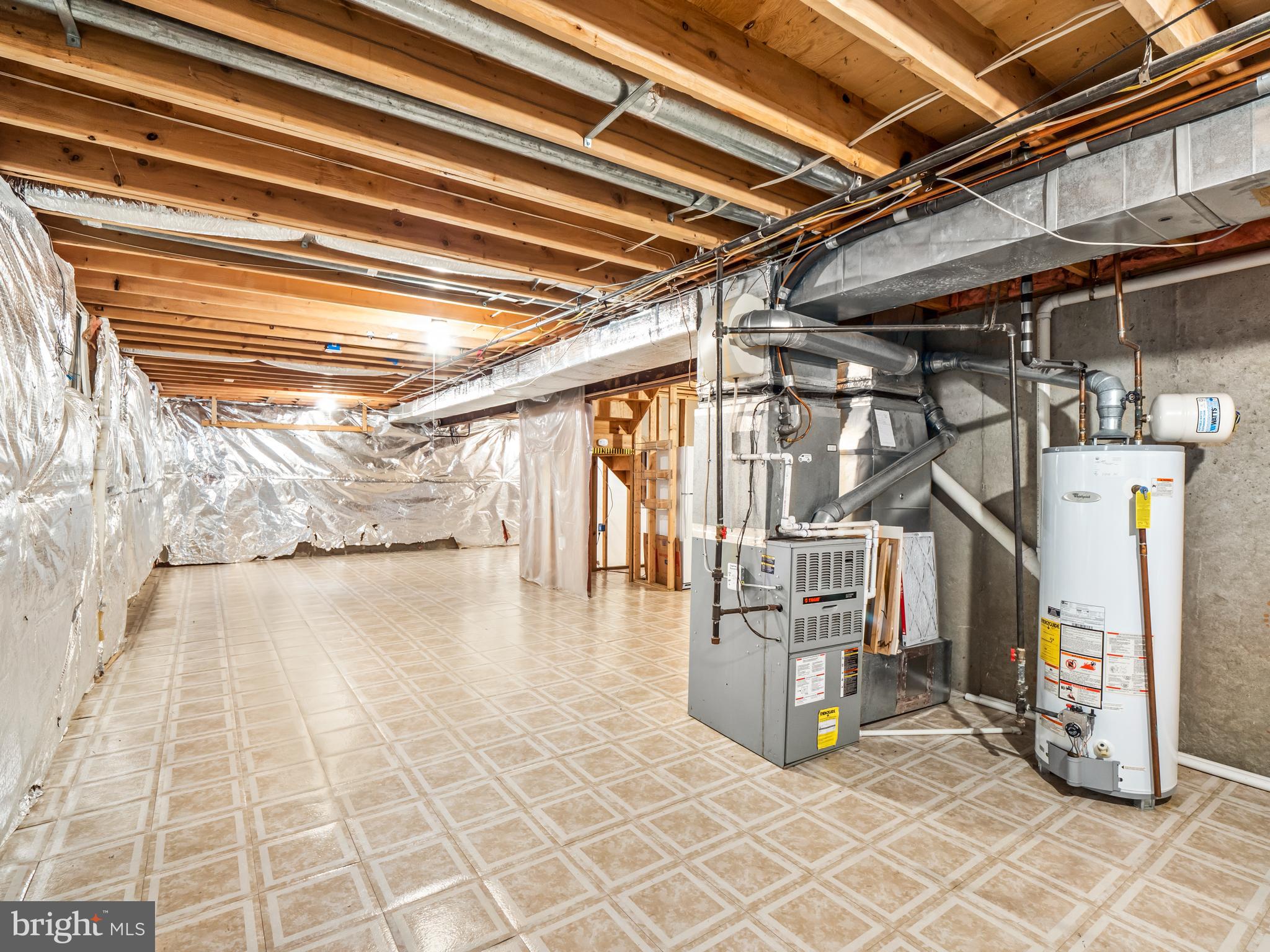 DEARBOUGHT - Residential Lease