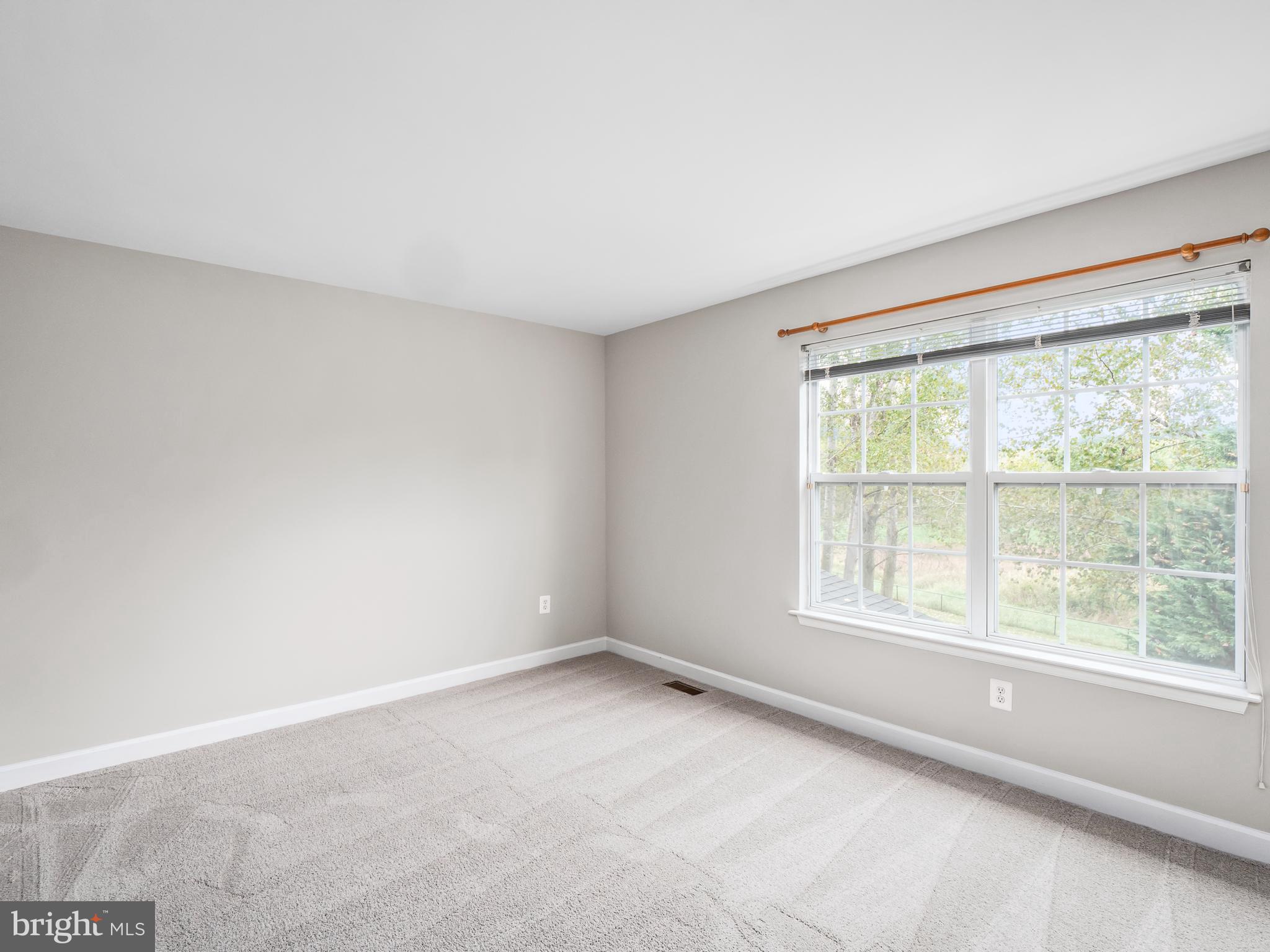 DEARBOUGHT - Residential Lease