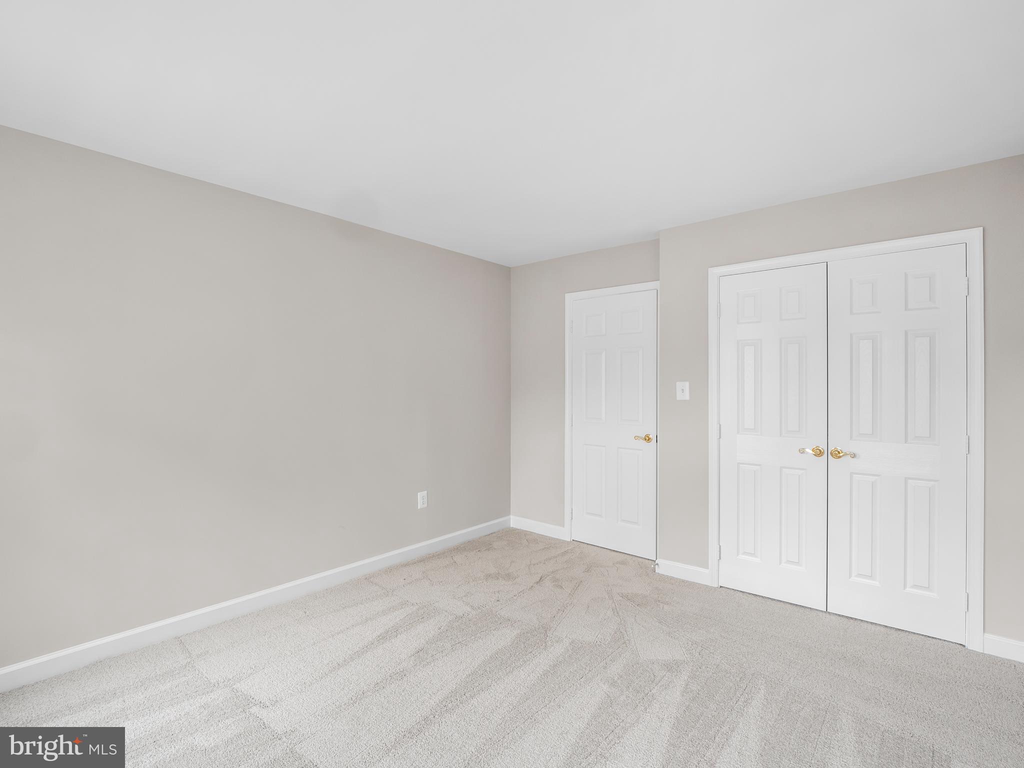 DEARBOUGHT - Residential Lease