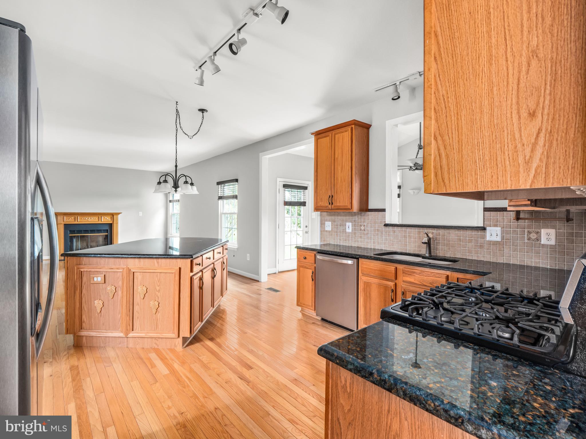 DEARBOUGHT - Residential Lease