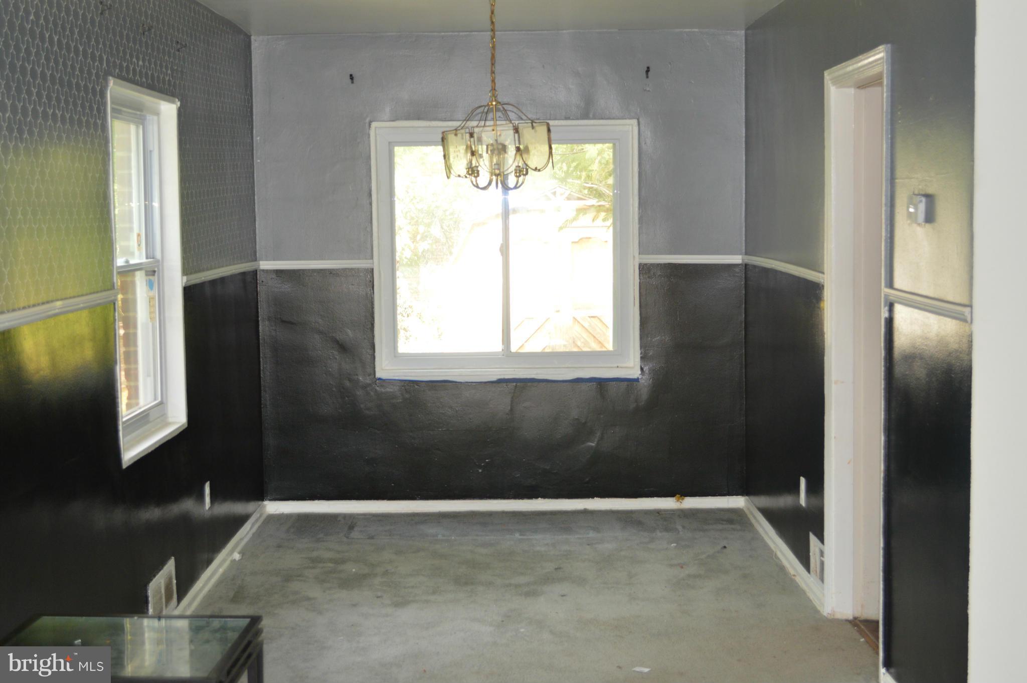 QUINCY MANOR - Residential