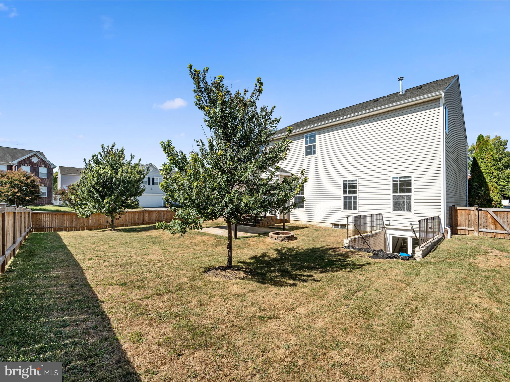 THE GALLERY - Residential Lease