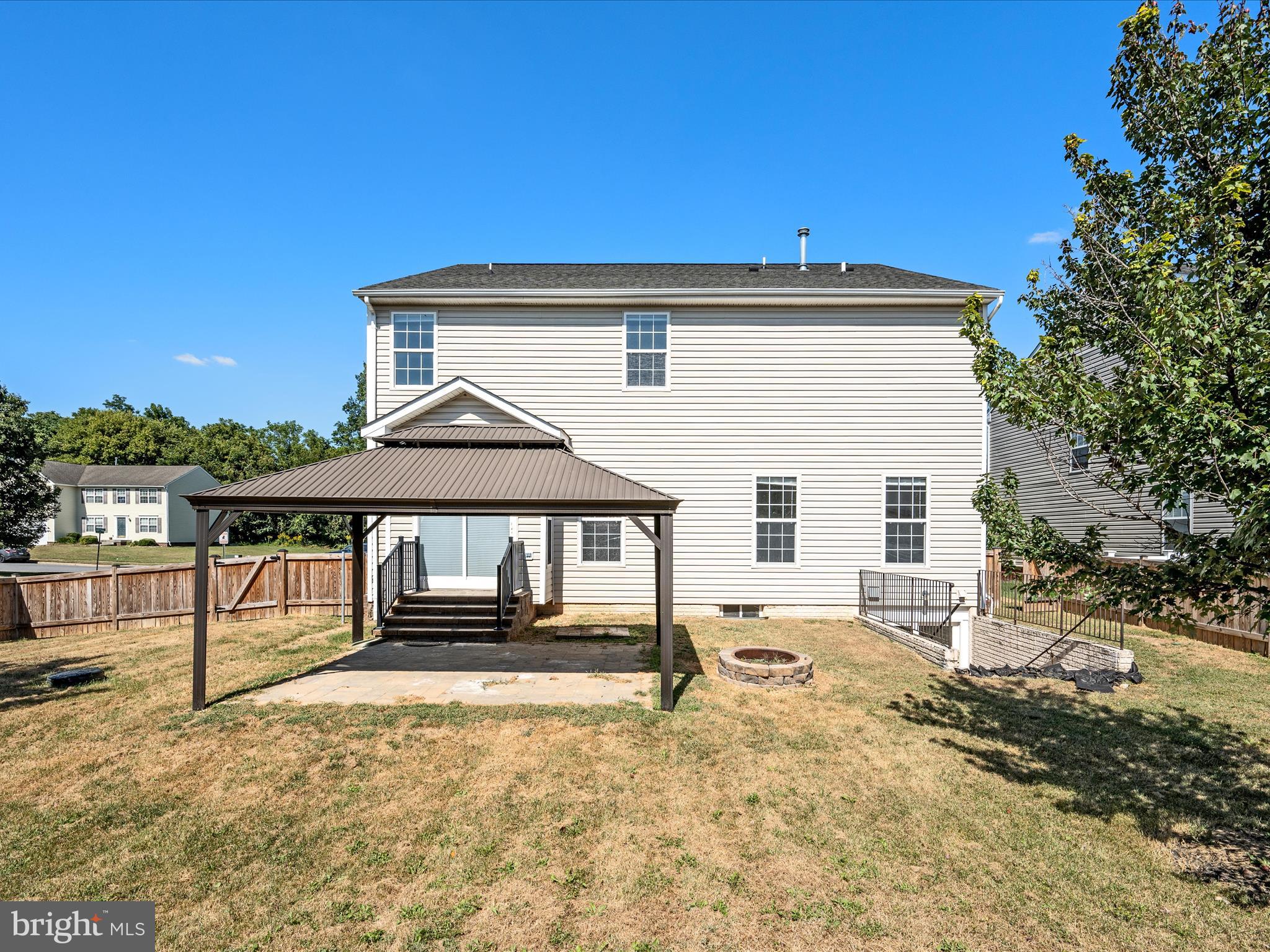 THE GALLERY - Residential Lease