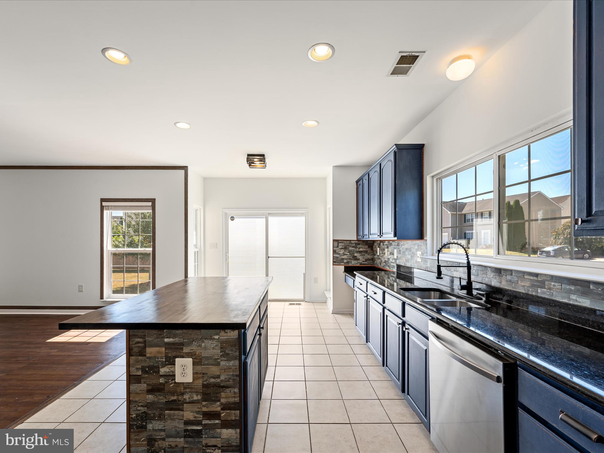 THE GALLERY - Residential Lease