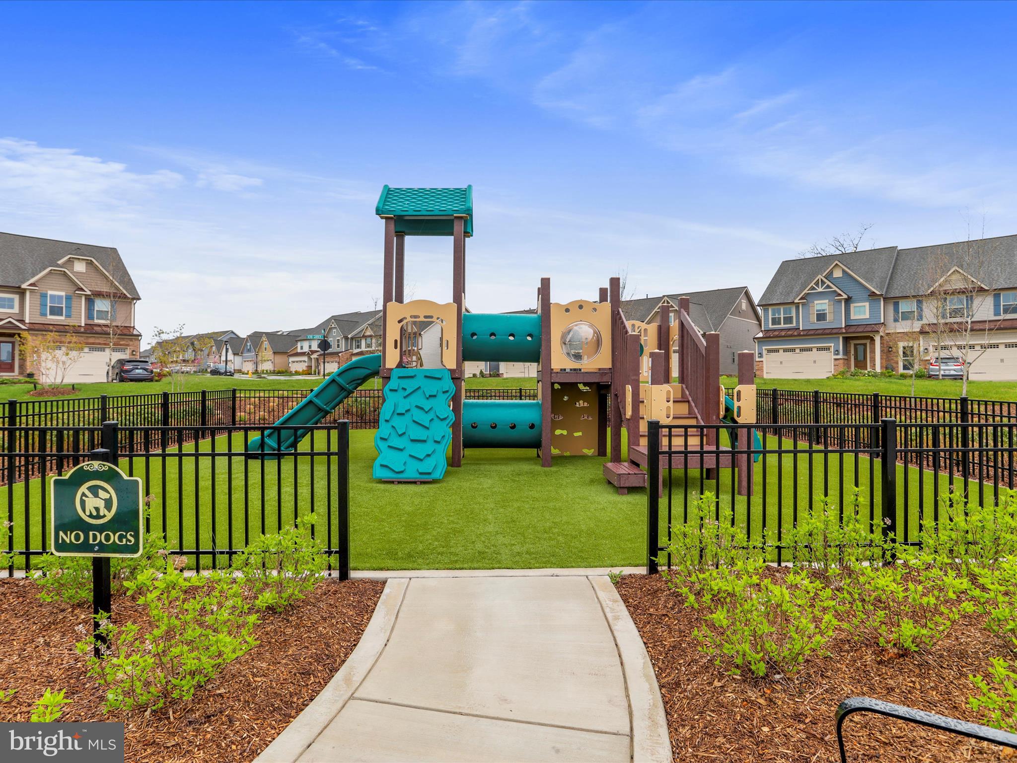 THE WOODLANDS - Residential