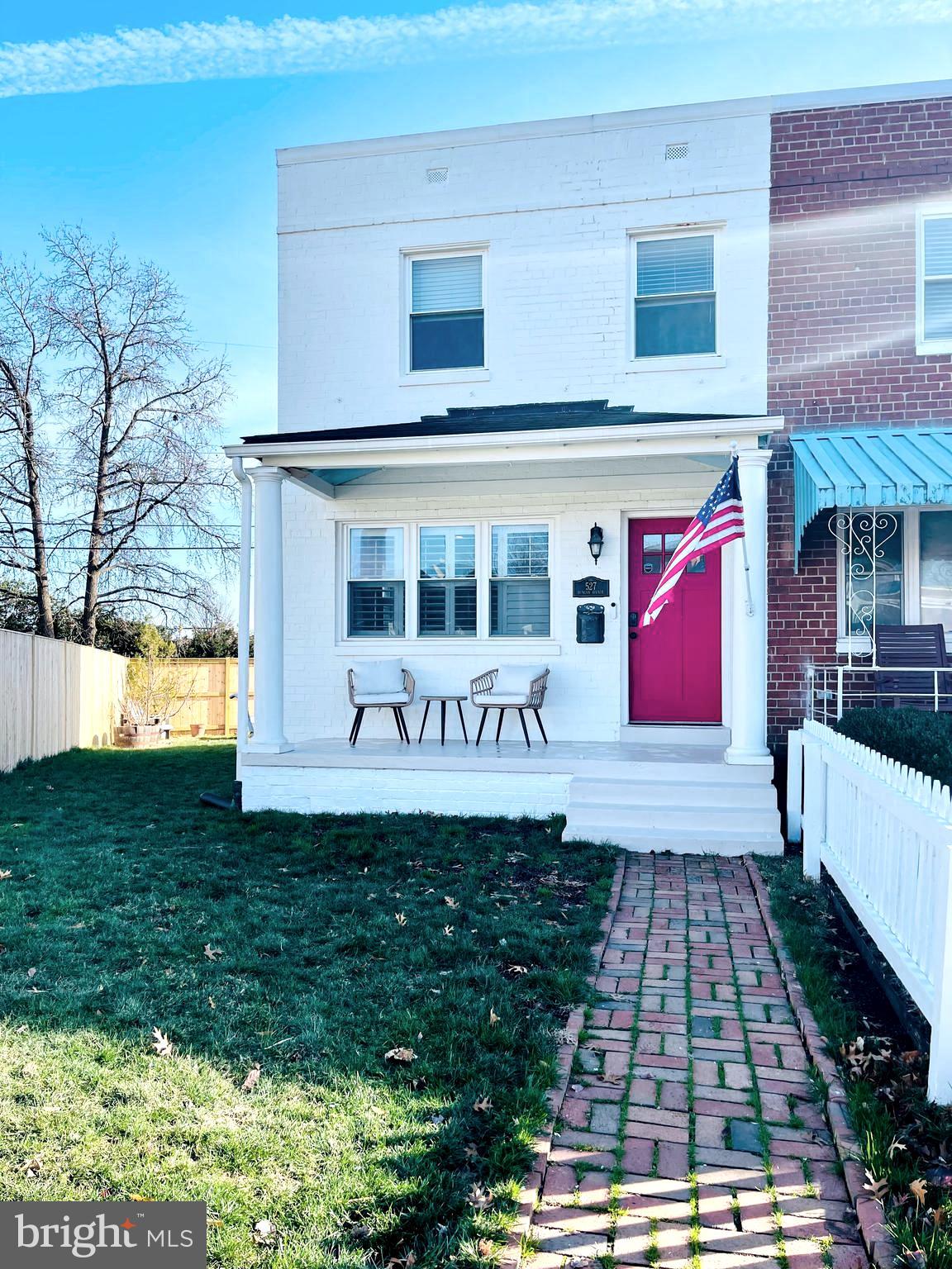 RIVER TERRACE - Residential Lease