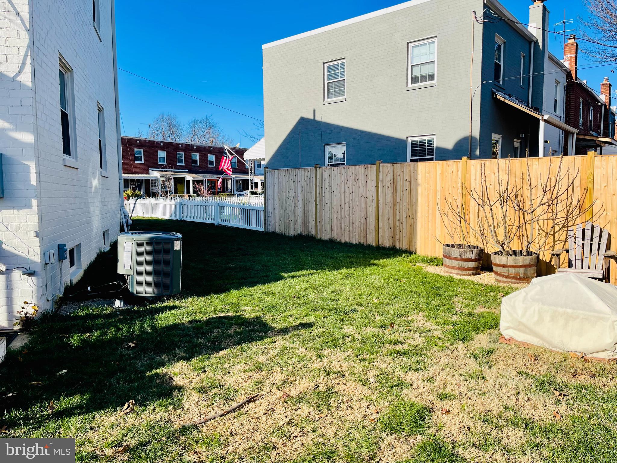 RIVER TERRACE - Residential Lease