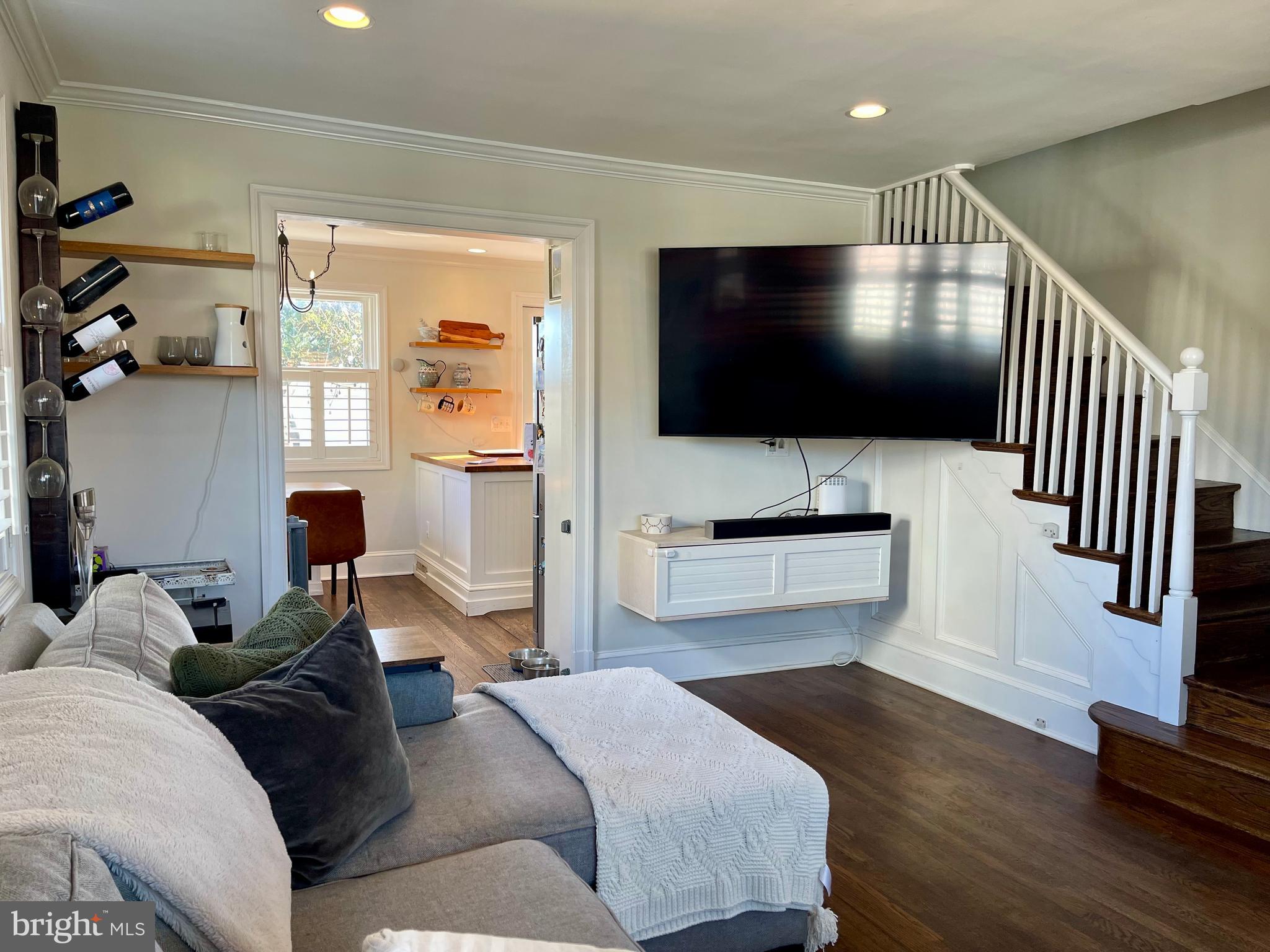 RIVER TERRACE - Residential Lease