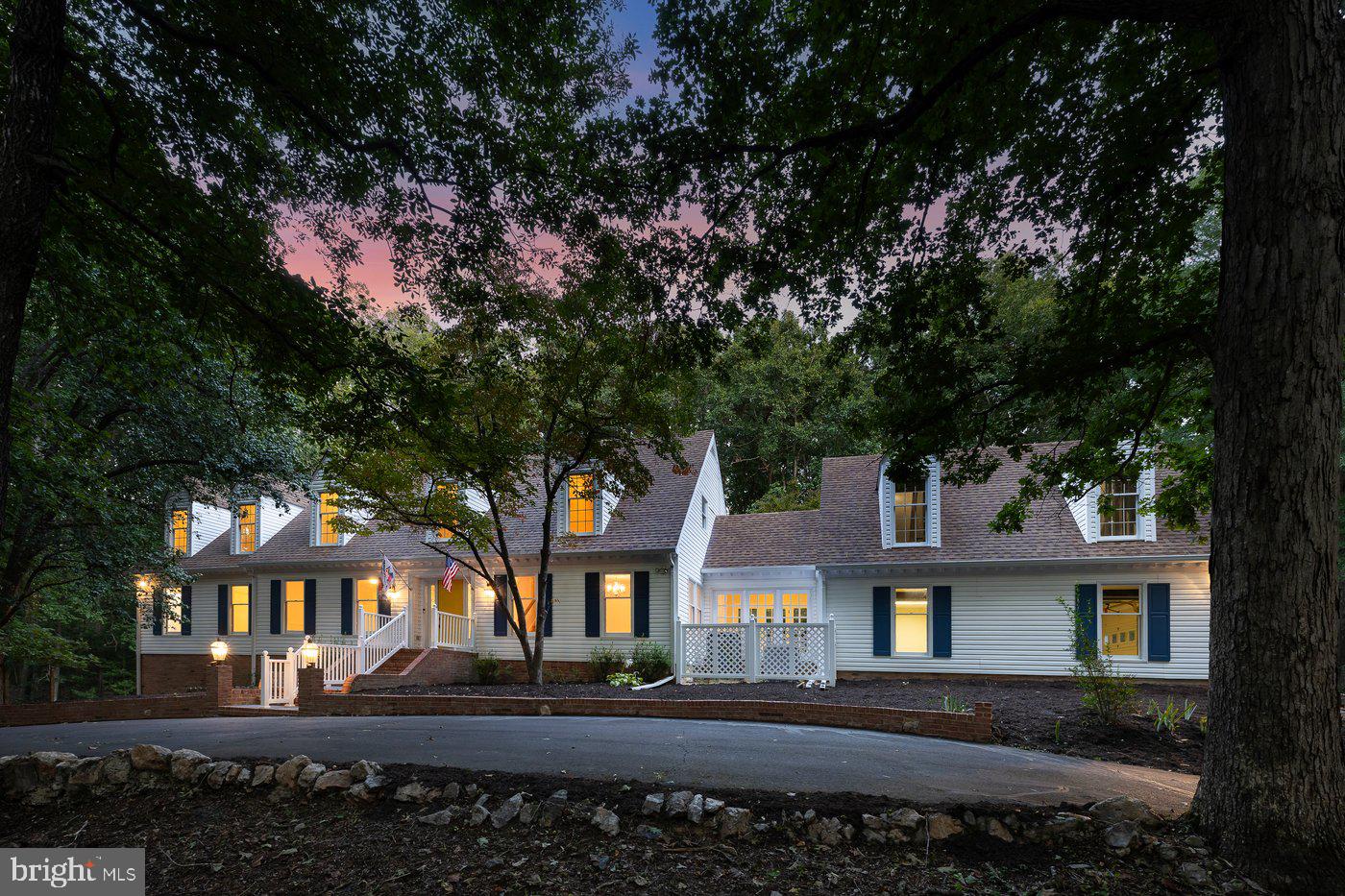 8100 BATTLE TRACE LANE