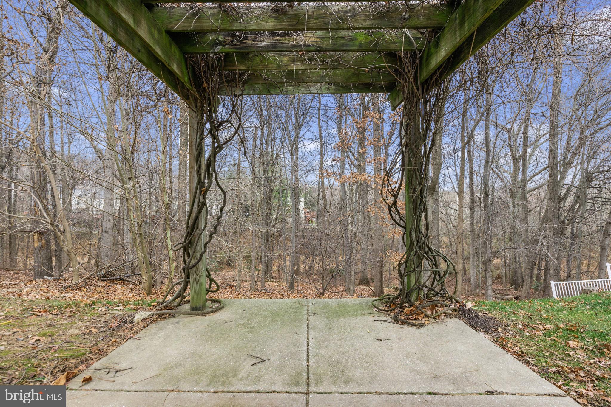 HOLLINGTON - Residential