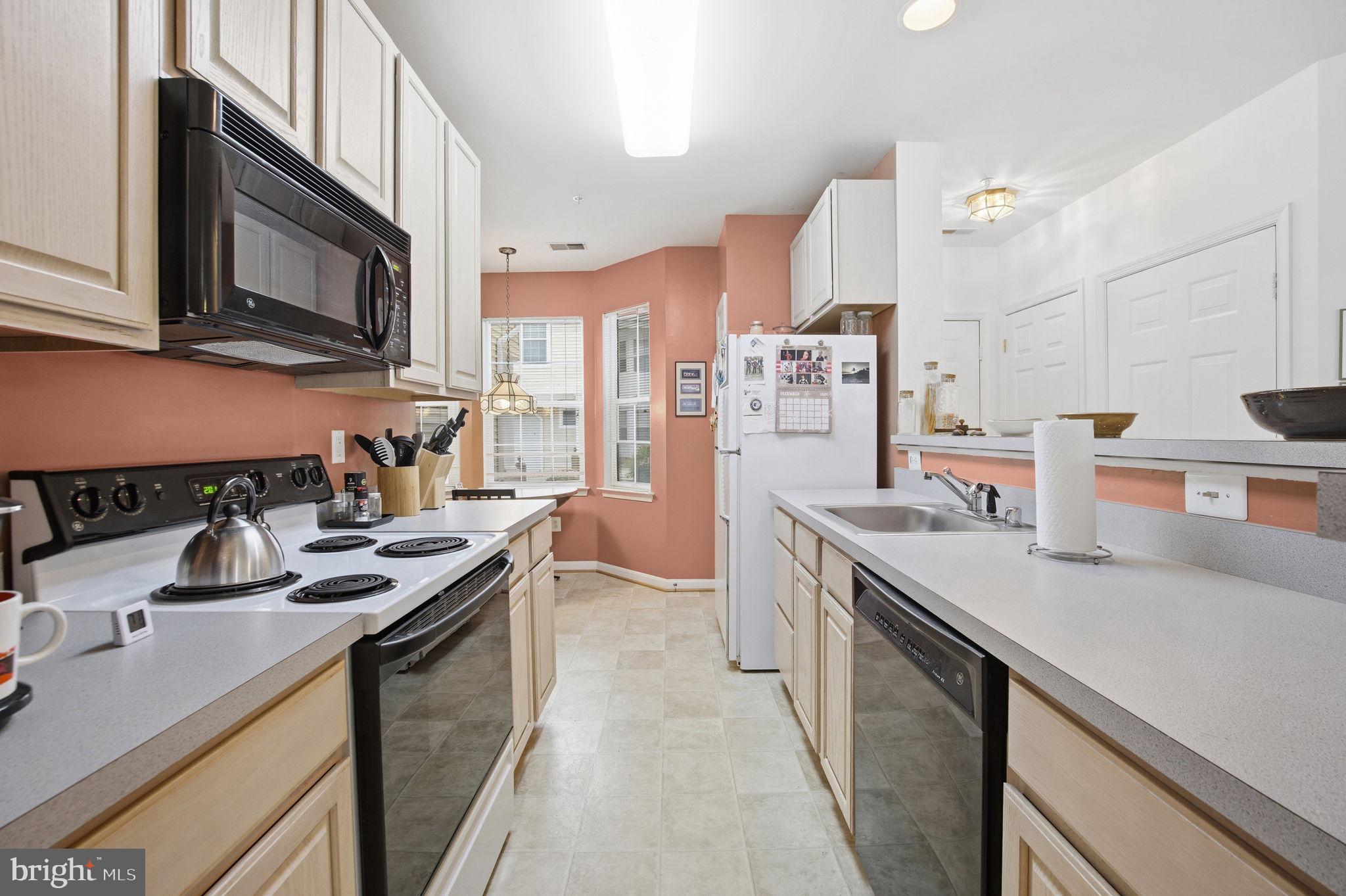 HOLLINGTON - Residential